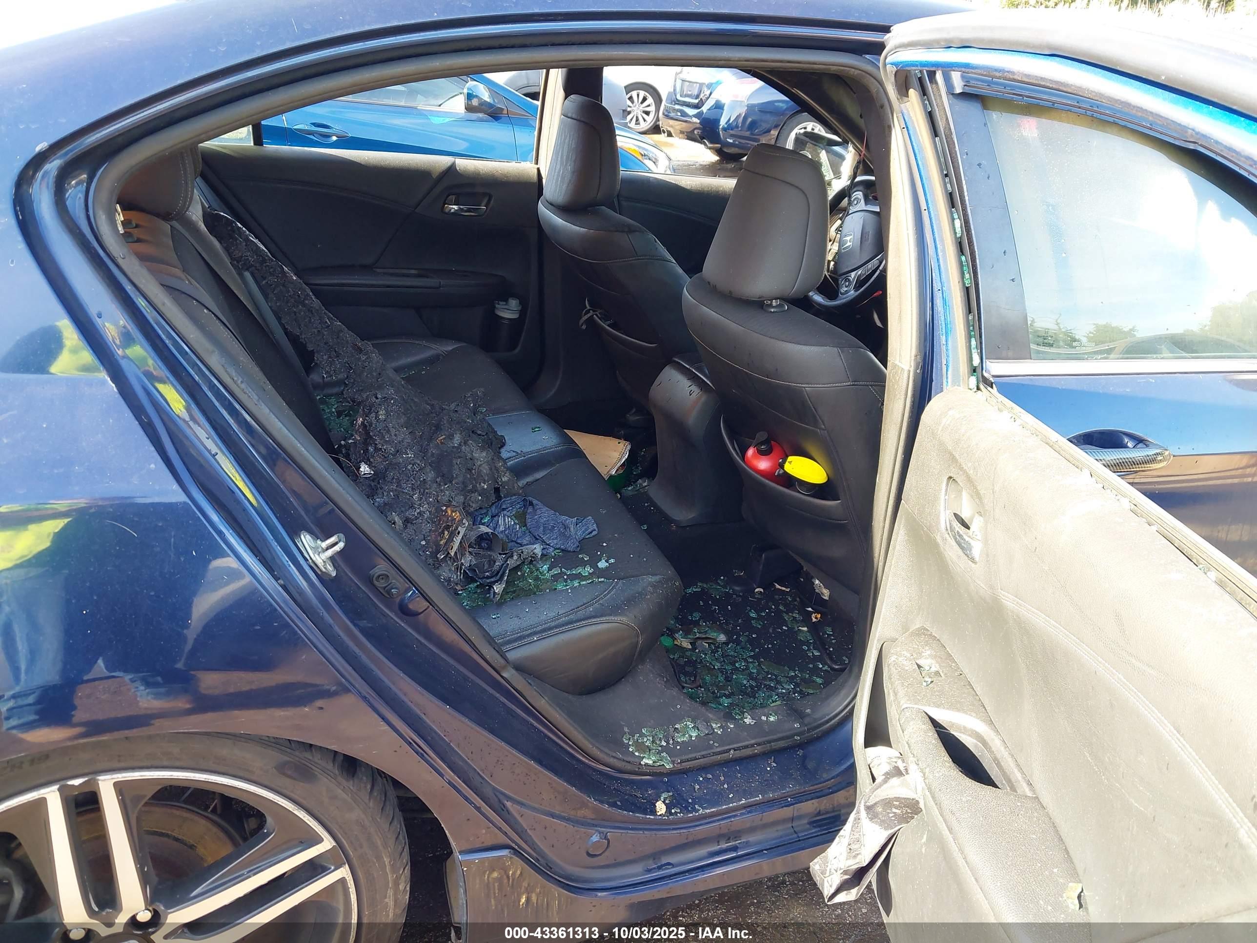 HONDA ACCORD image 8