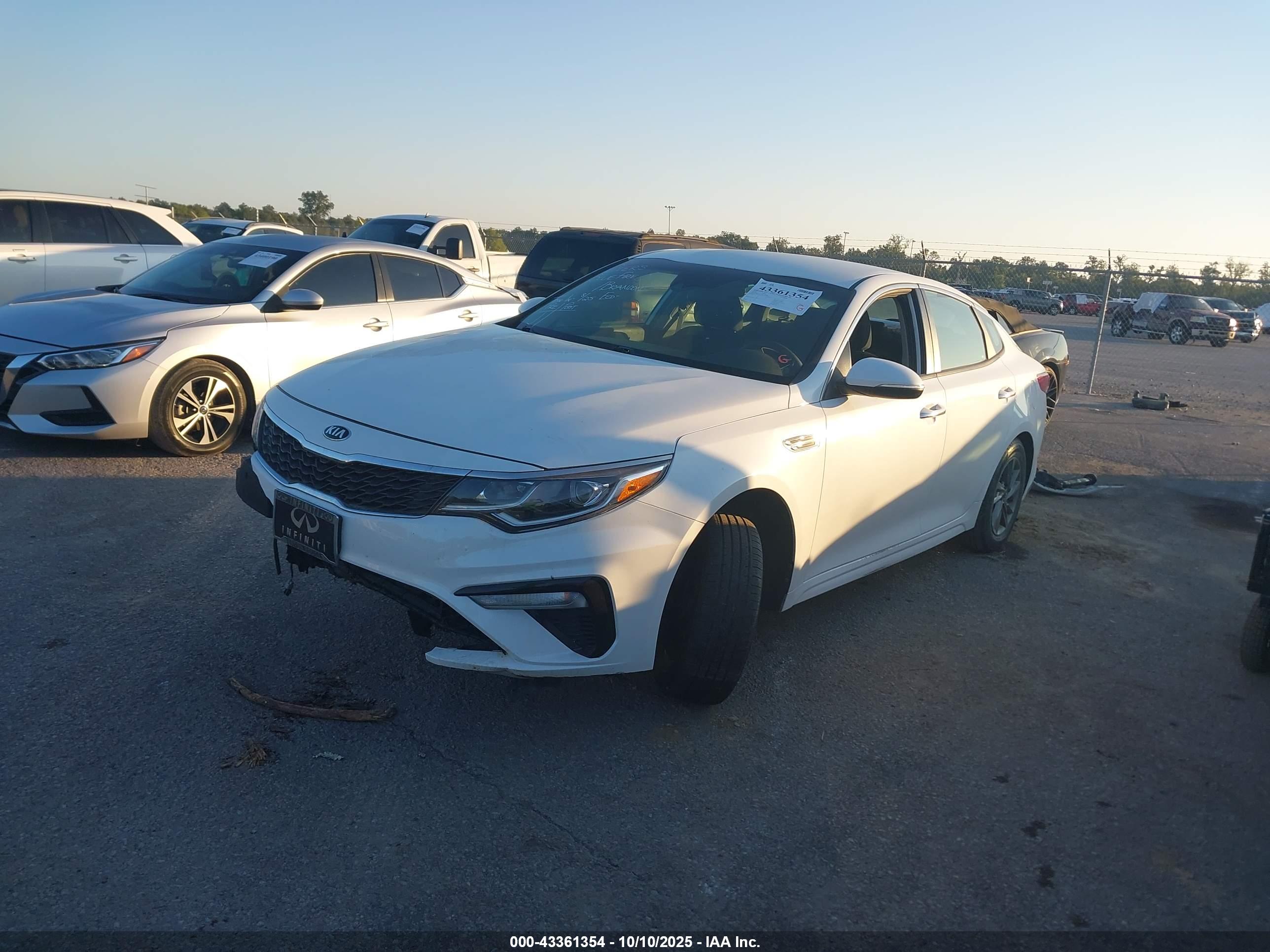 KIA OPTIMA image 2