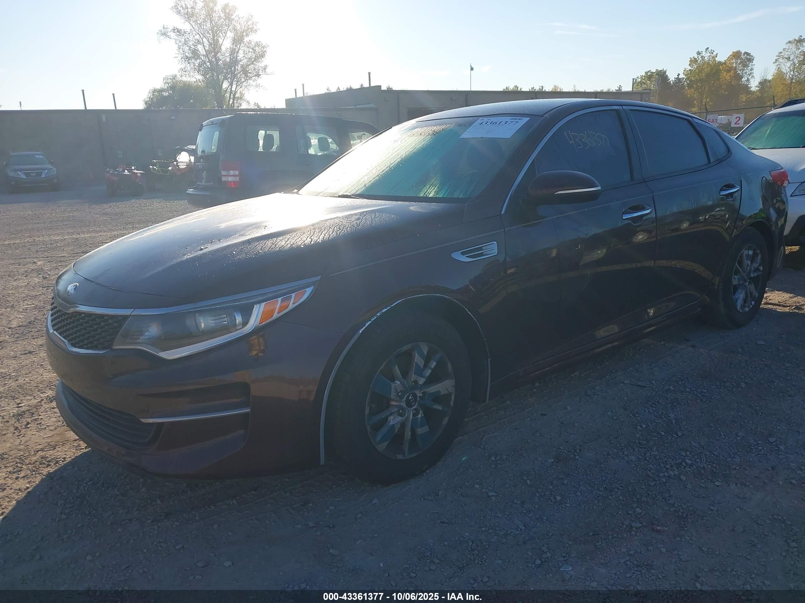 KIA OPTIMA image 2