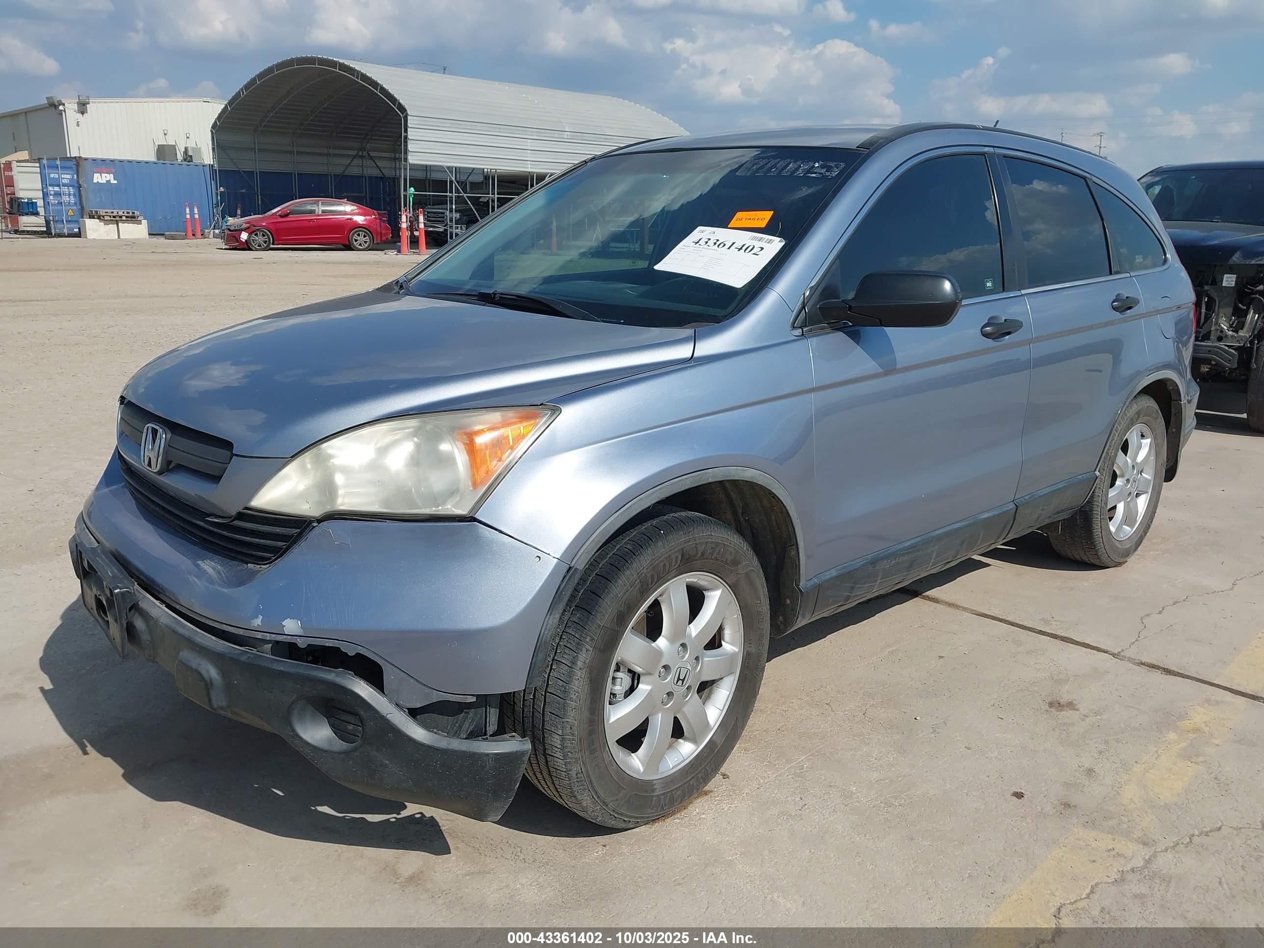 HONDA CR-V image 2