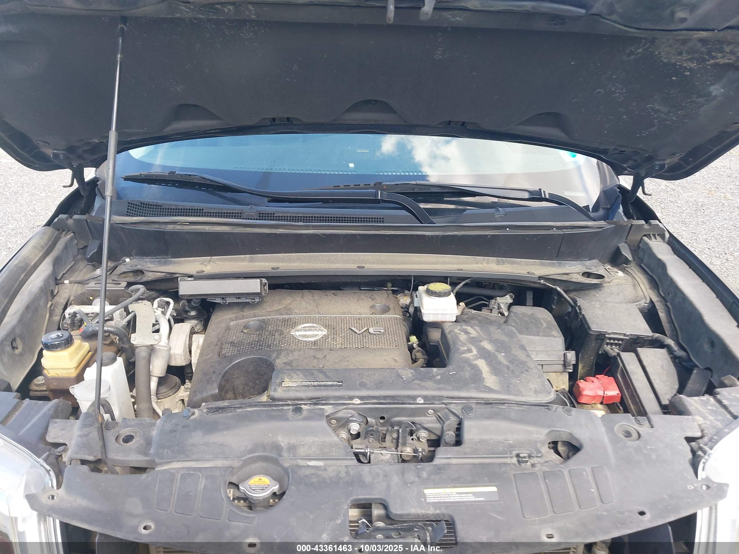 NISSAN PATHFINDER image 10