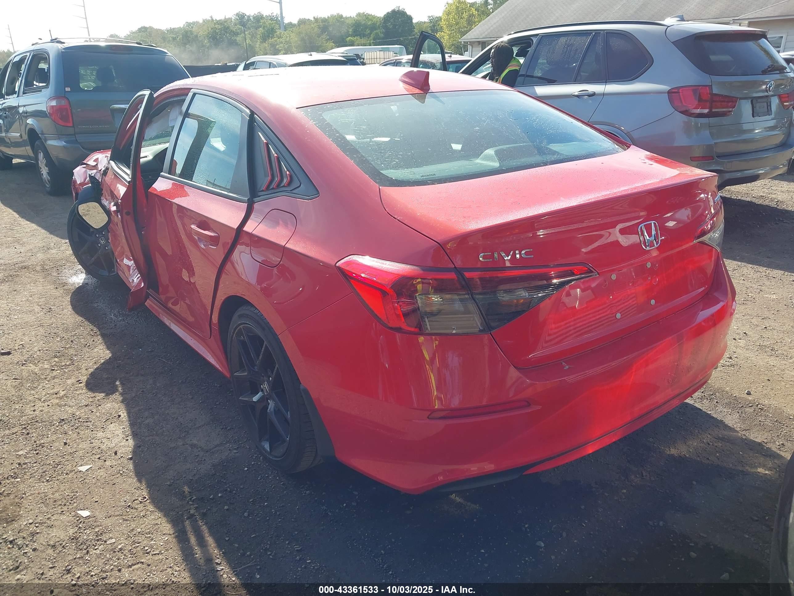 HONDA CIVIC image 3