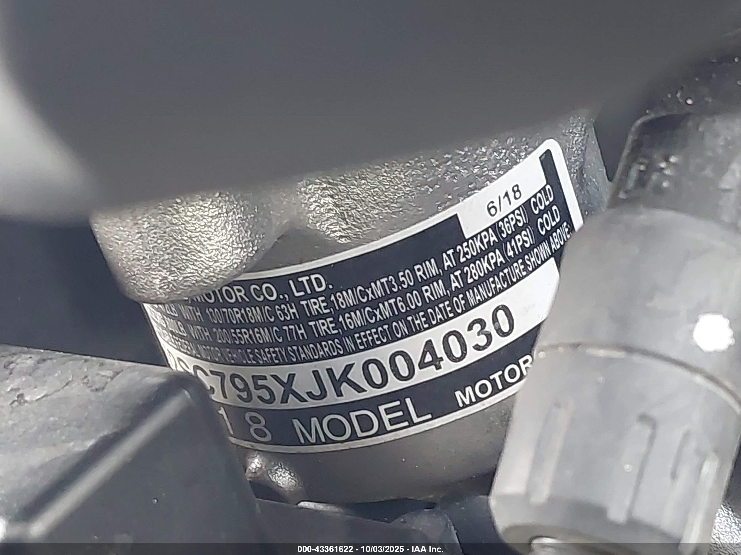 HONDA GL1800 image 10