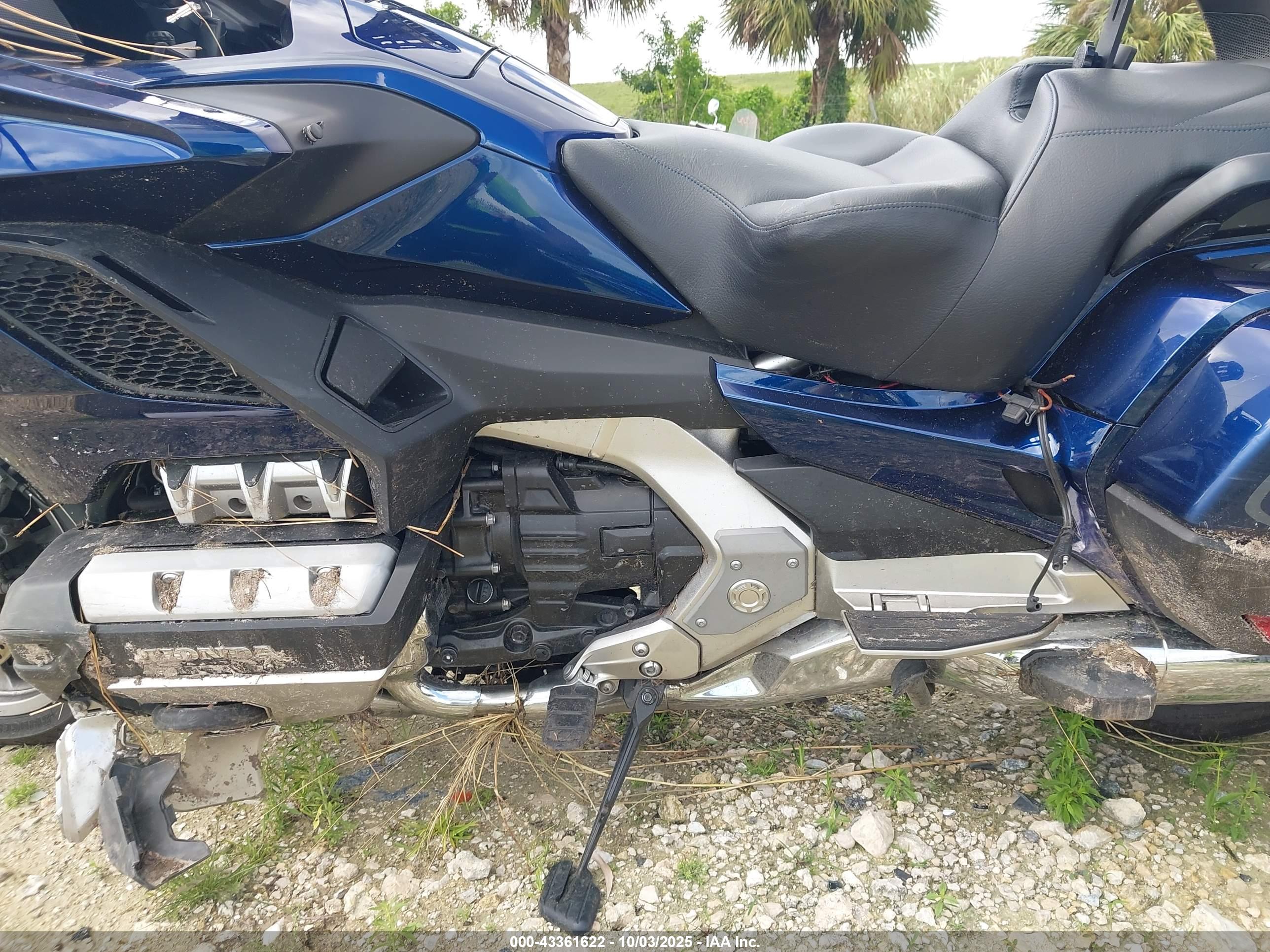 HONDA GL1800 image 9