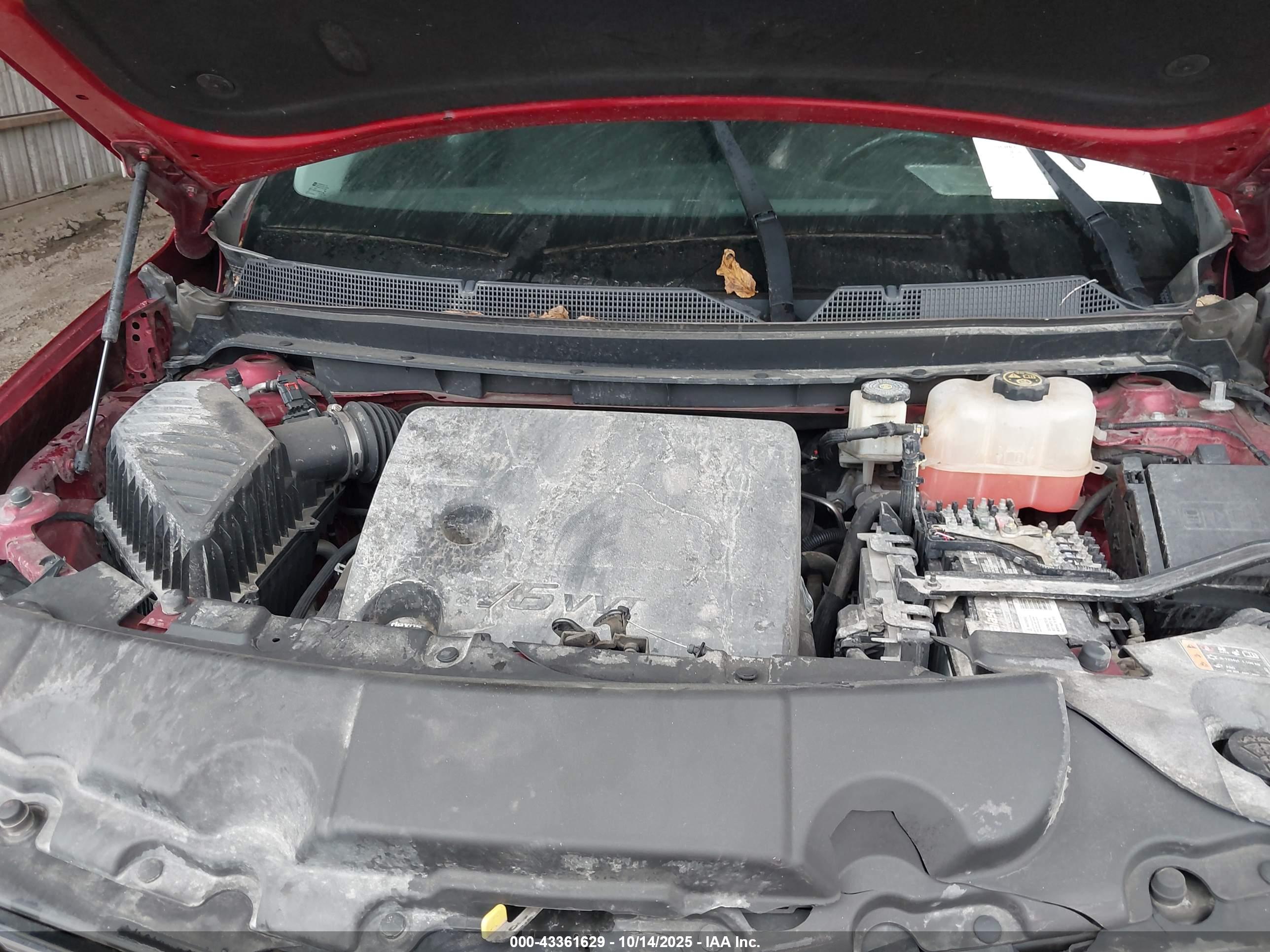 CHEVROLET TRAVERSE image 10