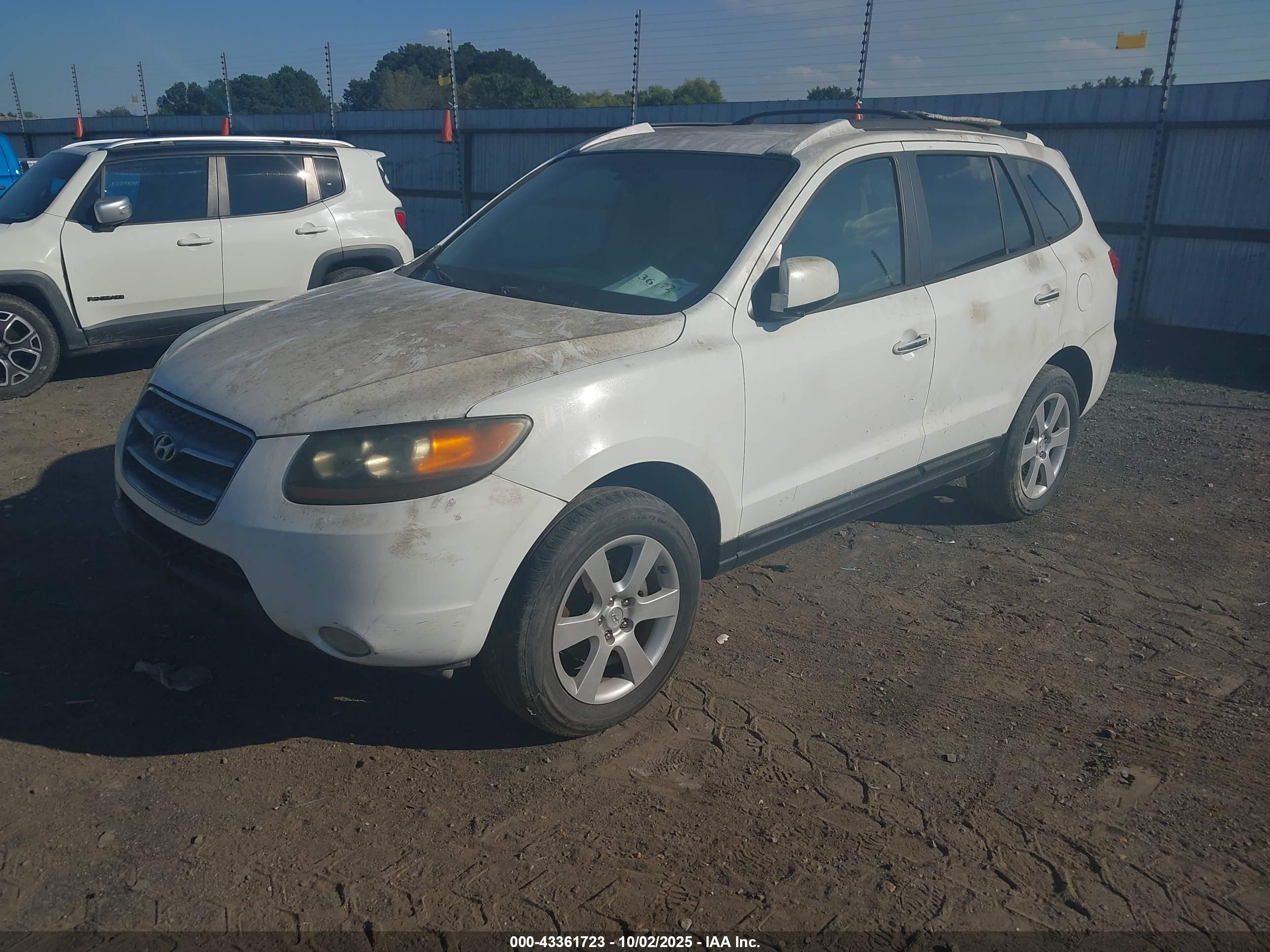 HYUNDAI SANTA image 2