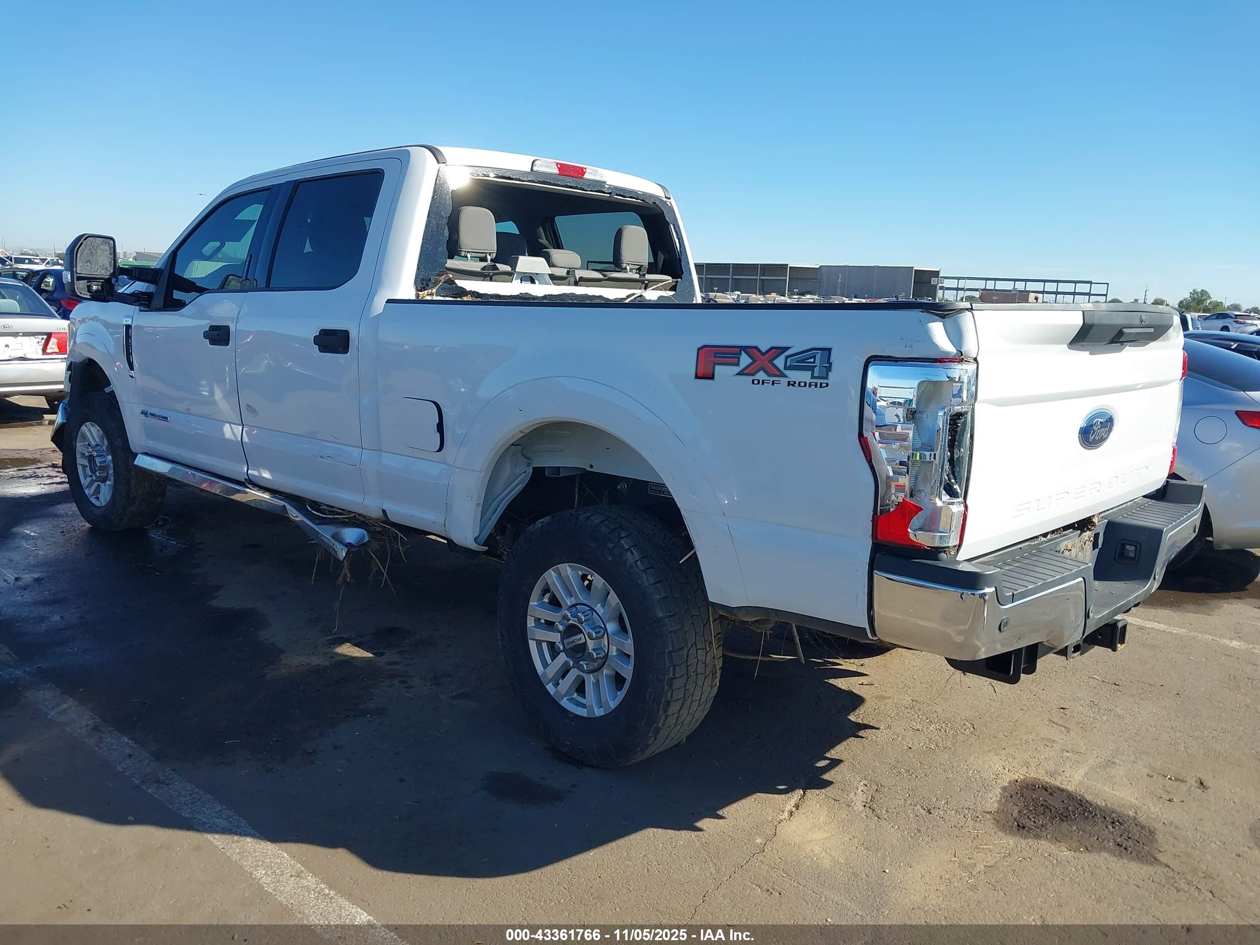 FORD F-250 image 3