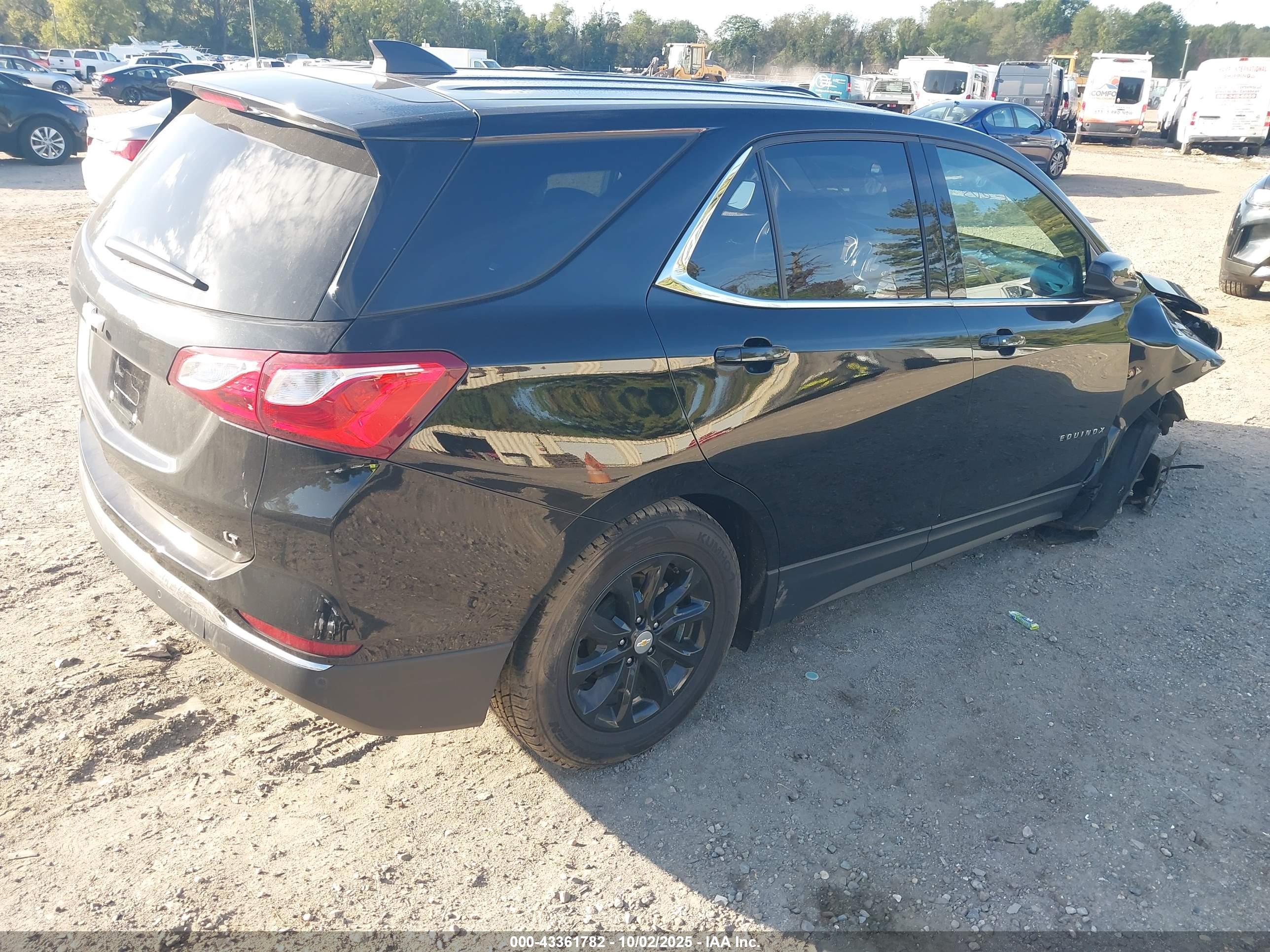 CHEVROLET EQUINOX image 4