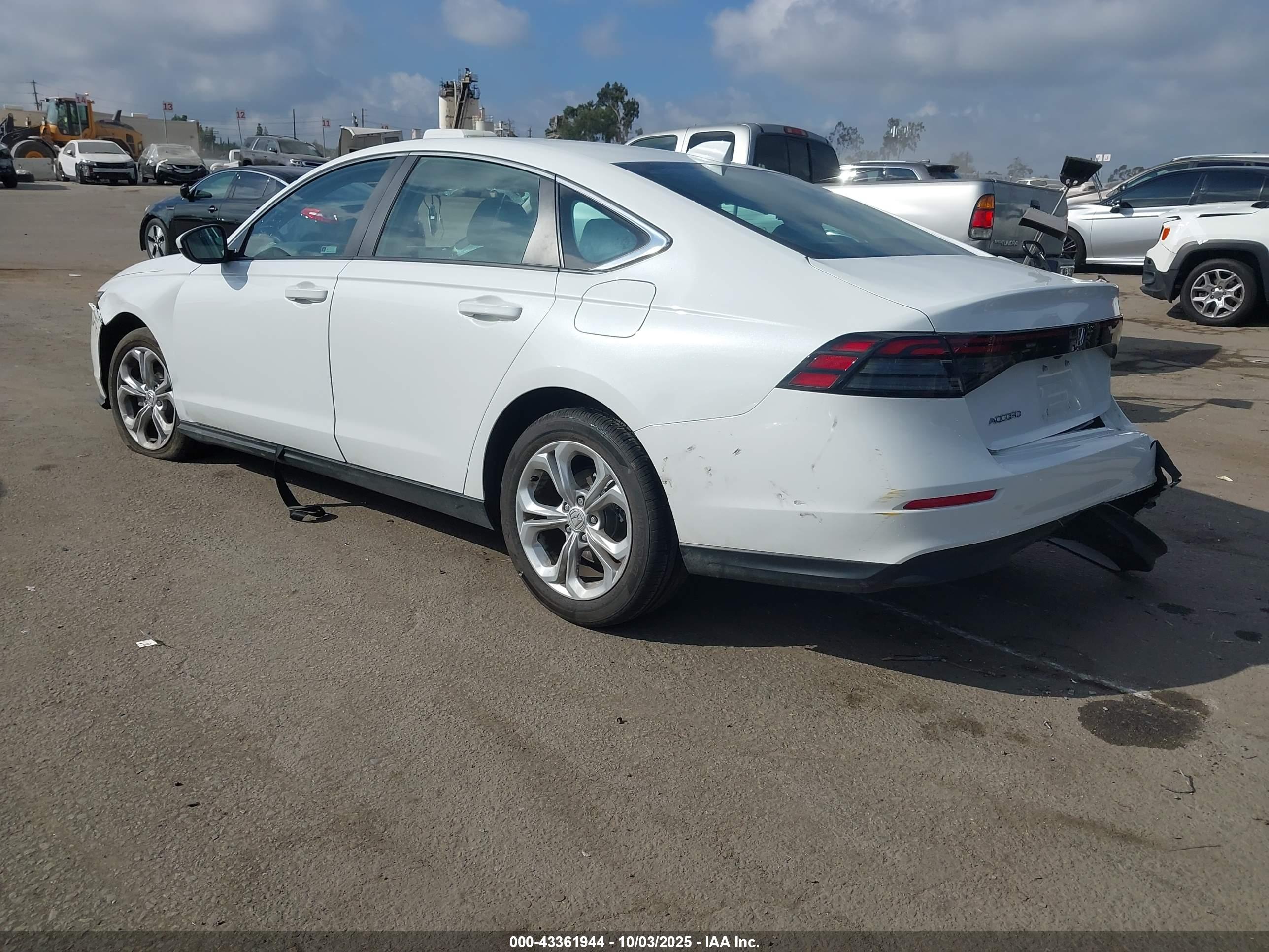 HONDA ACCORD image 3