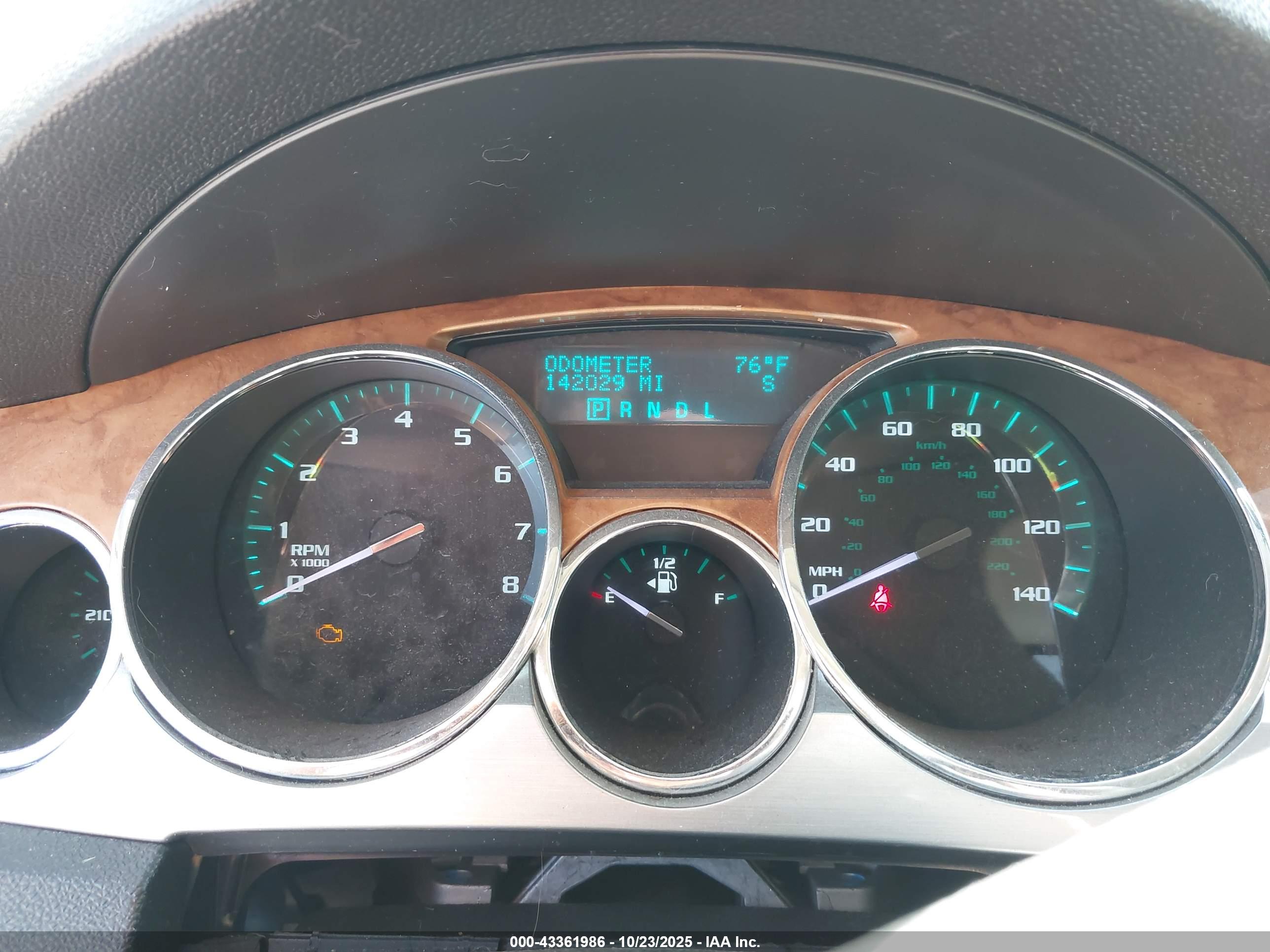 BUICK ENCLAVE image 7