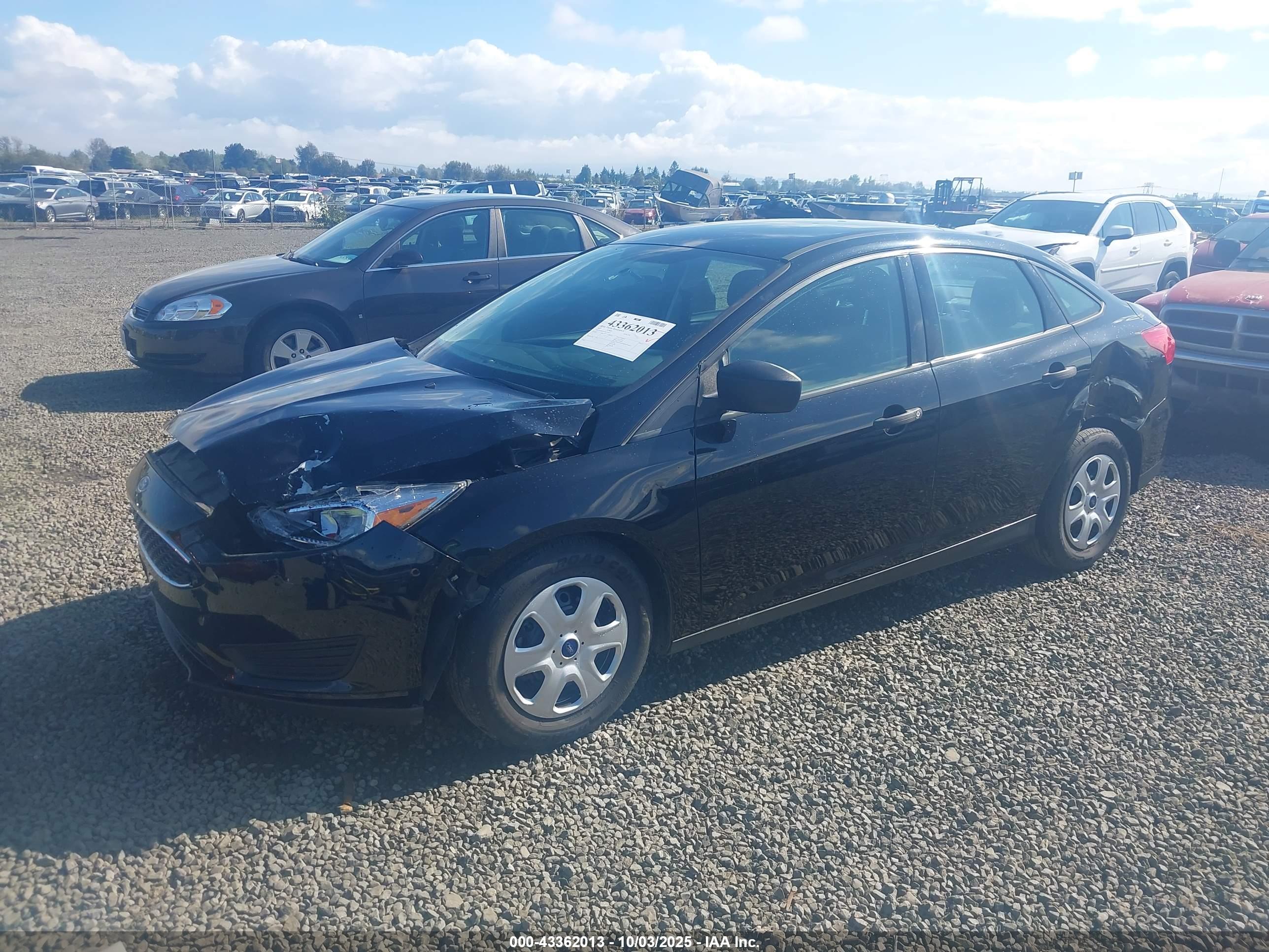 FORD FOCUS image 2