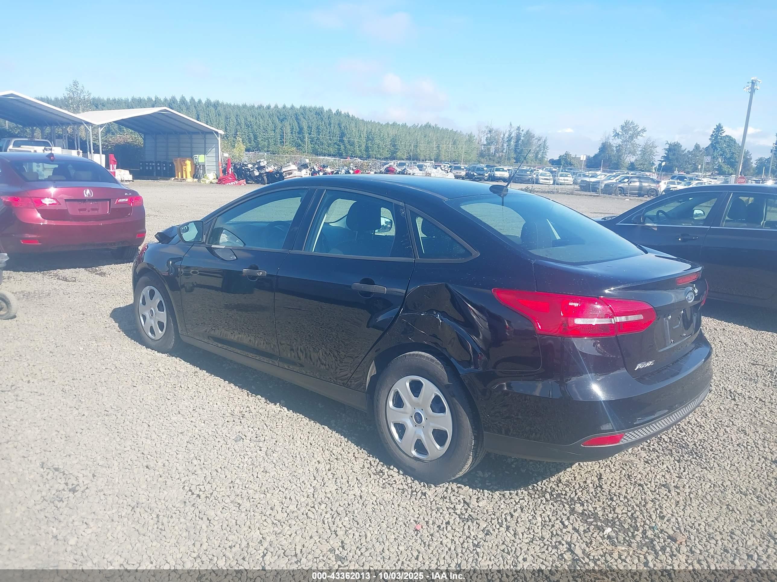 FORD FOCUS image 3