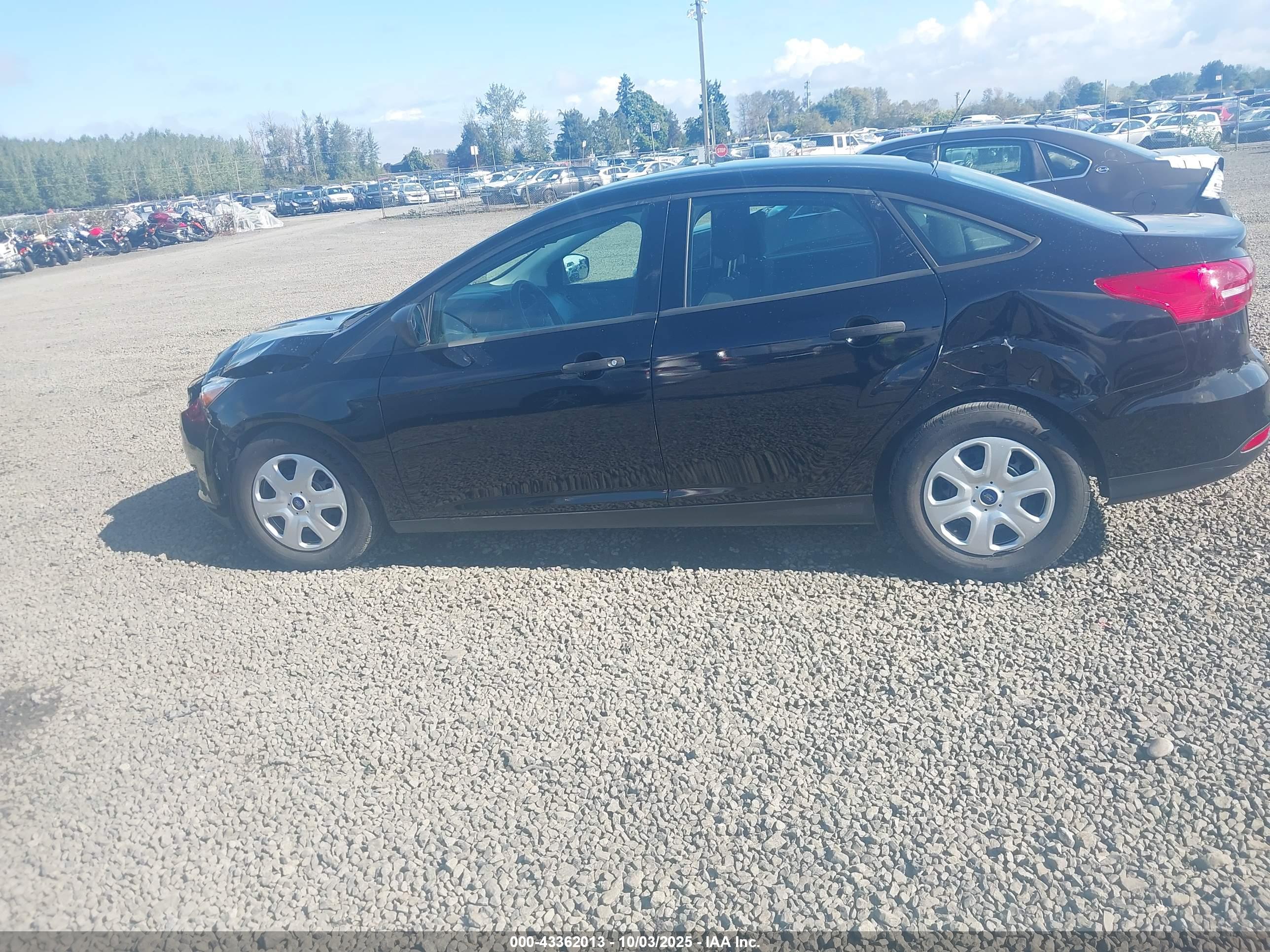 FORD FOCUS image 6