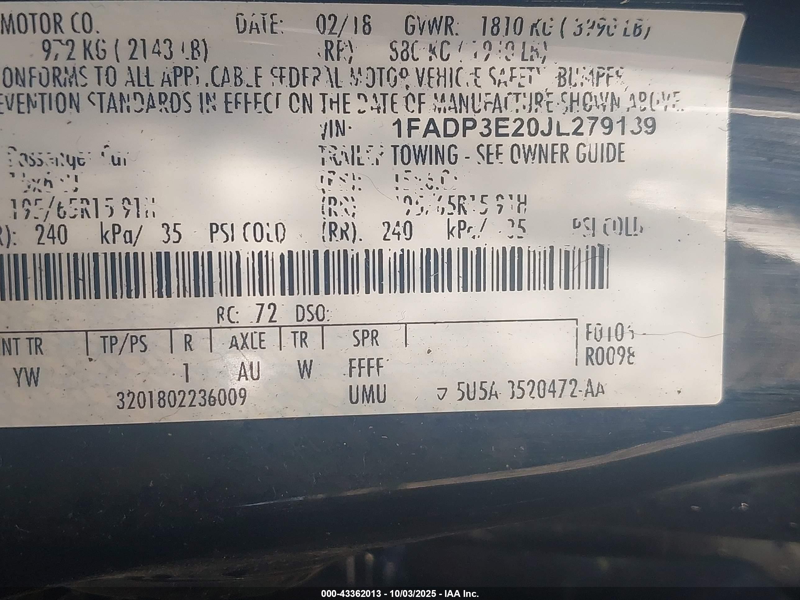 FORD FOCUS image 9
