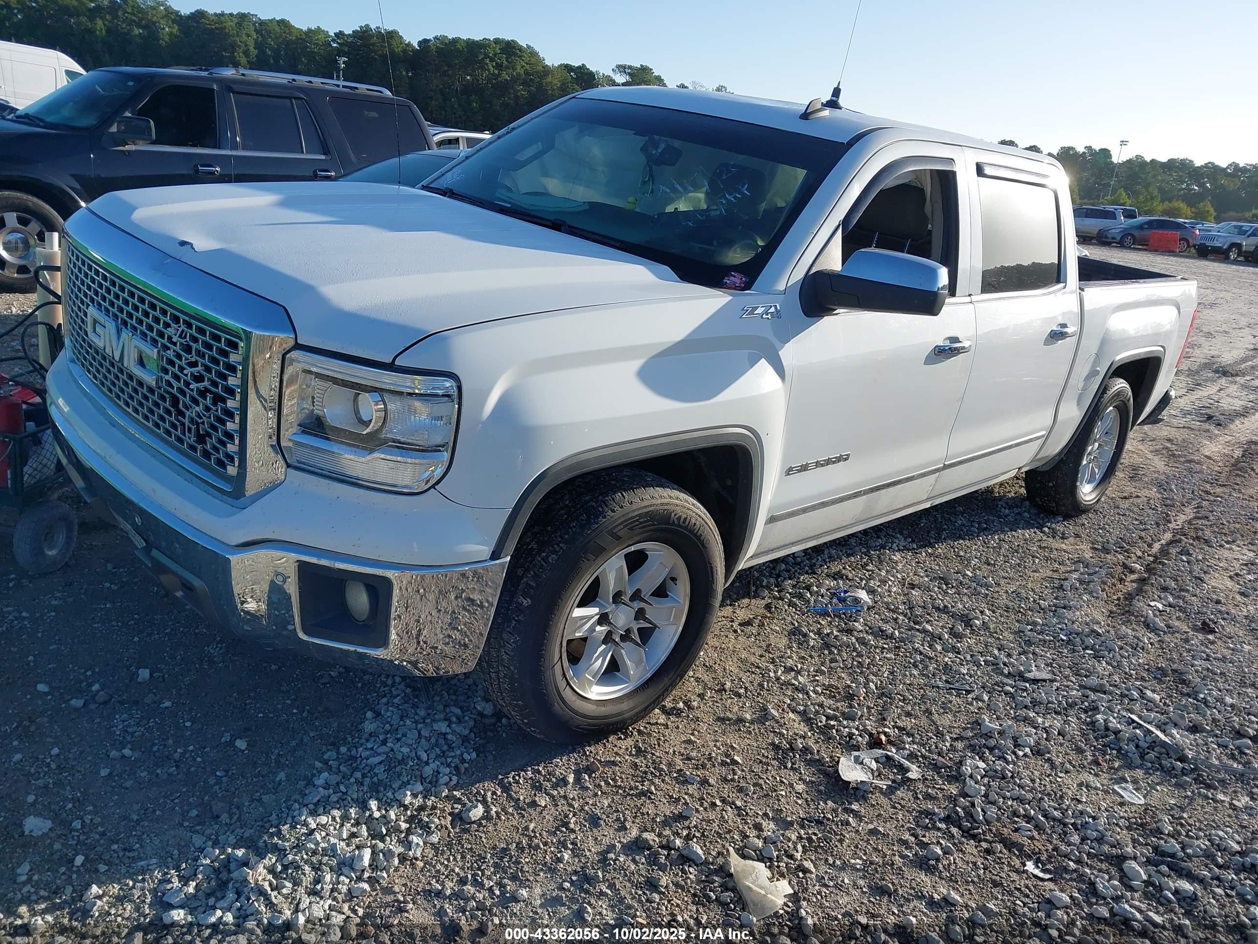 GMC SIERRA image 2