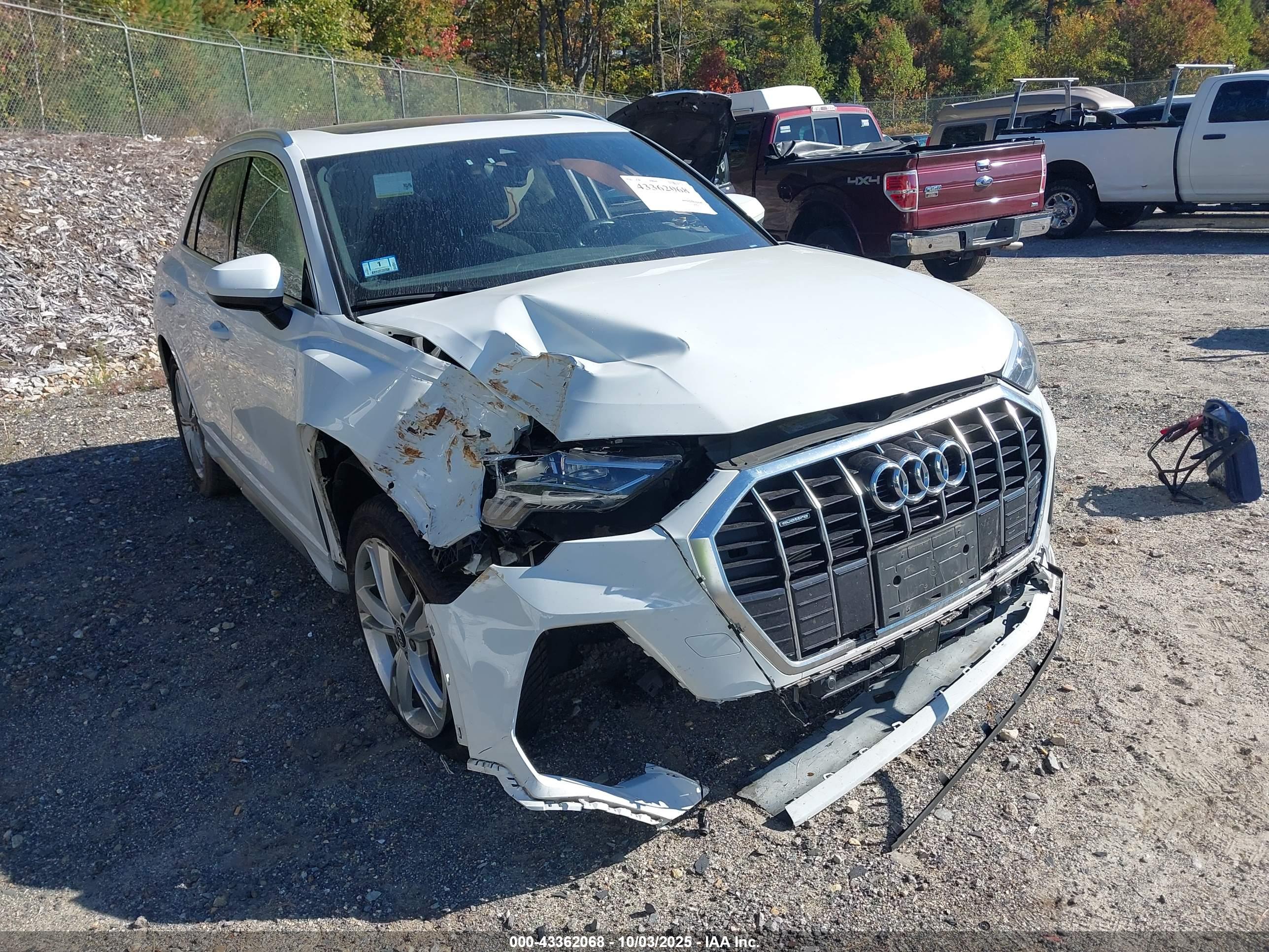 AUDI Q3 image 6