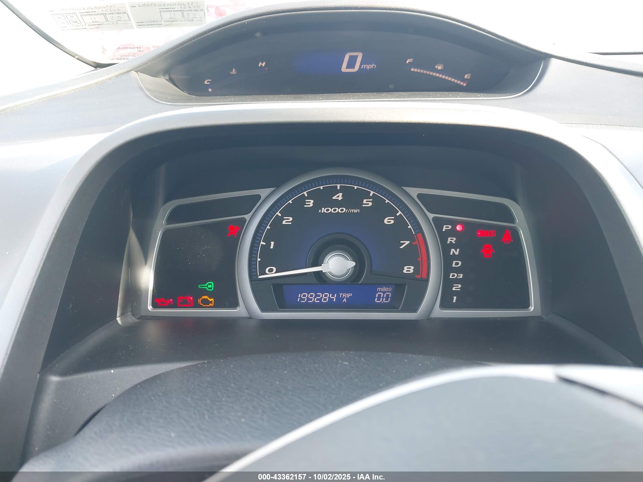 HONDA CIVIC image 7