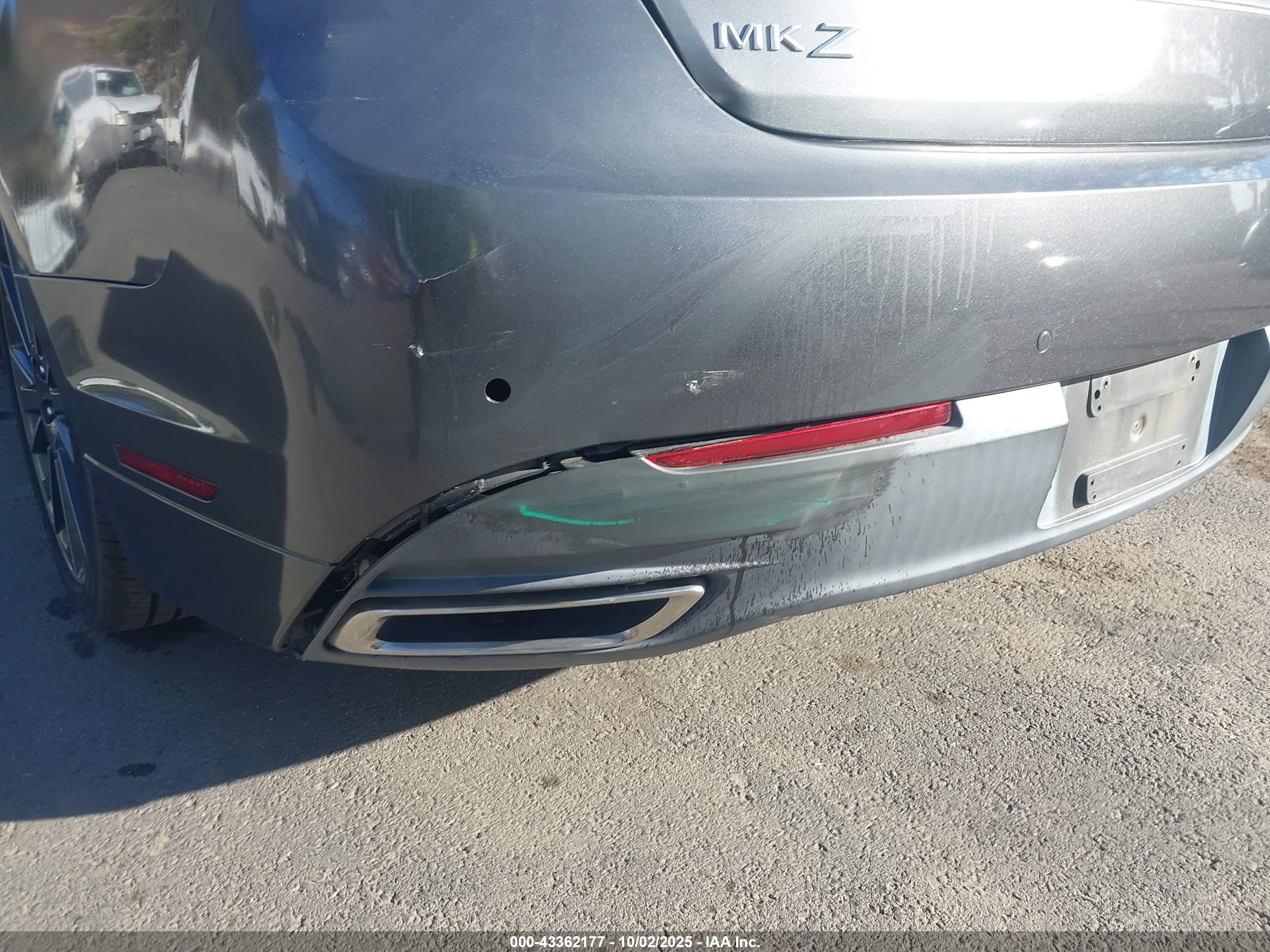 LINCOLN MKZ image 6