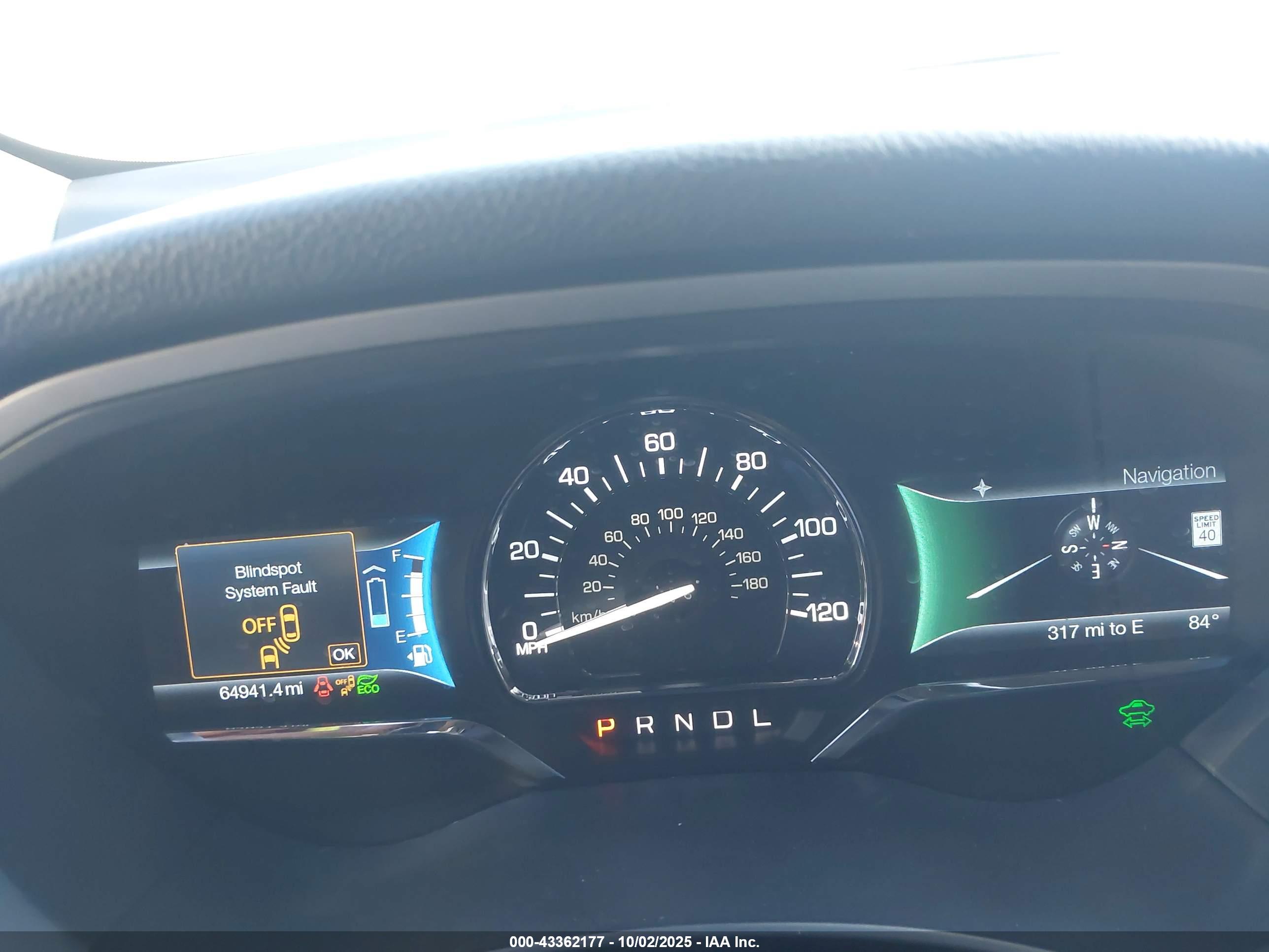 LINCOLN MKZ image 7
