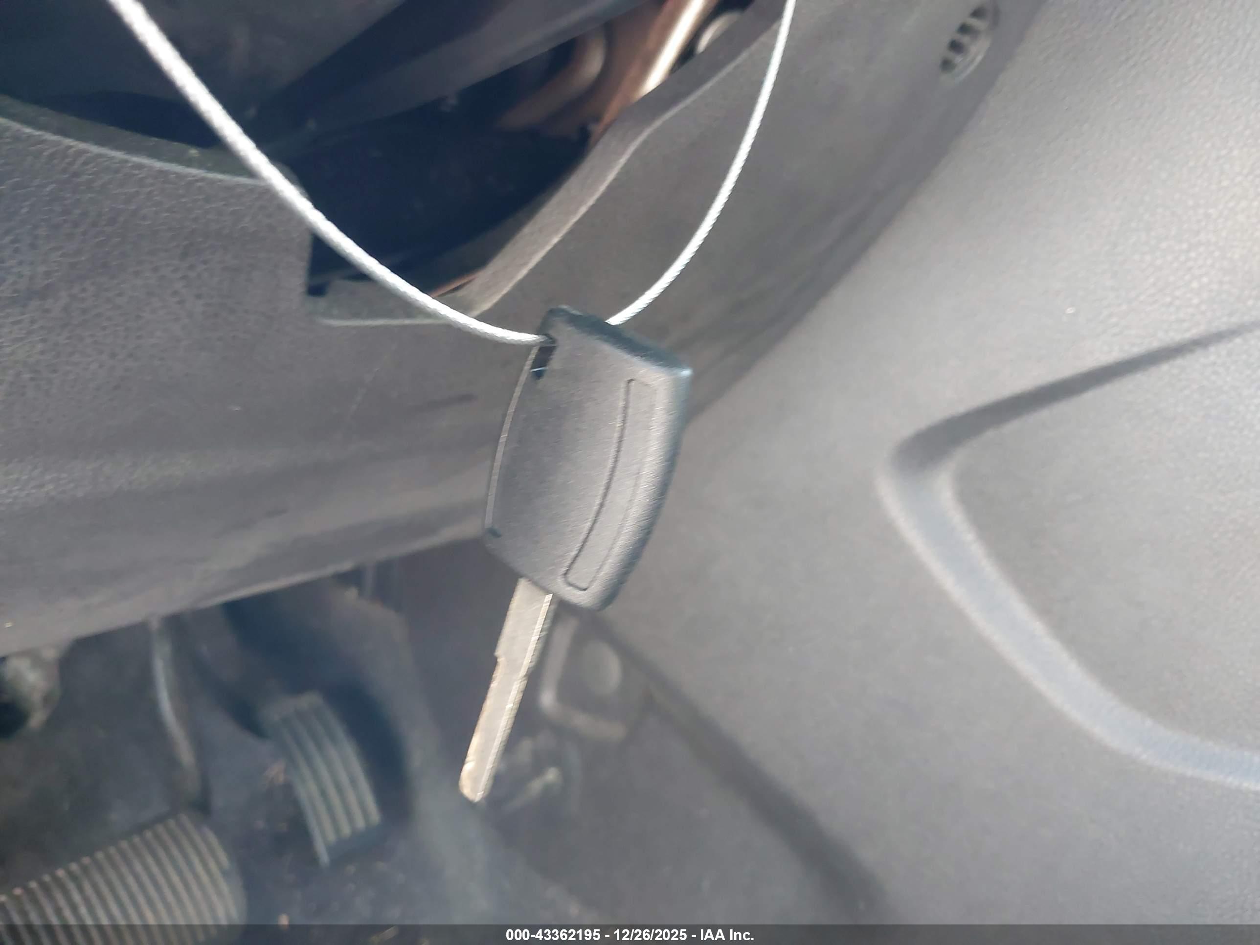 FORD FOCUS image 11