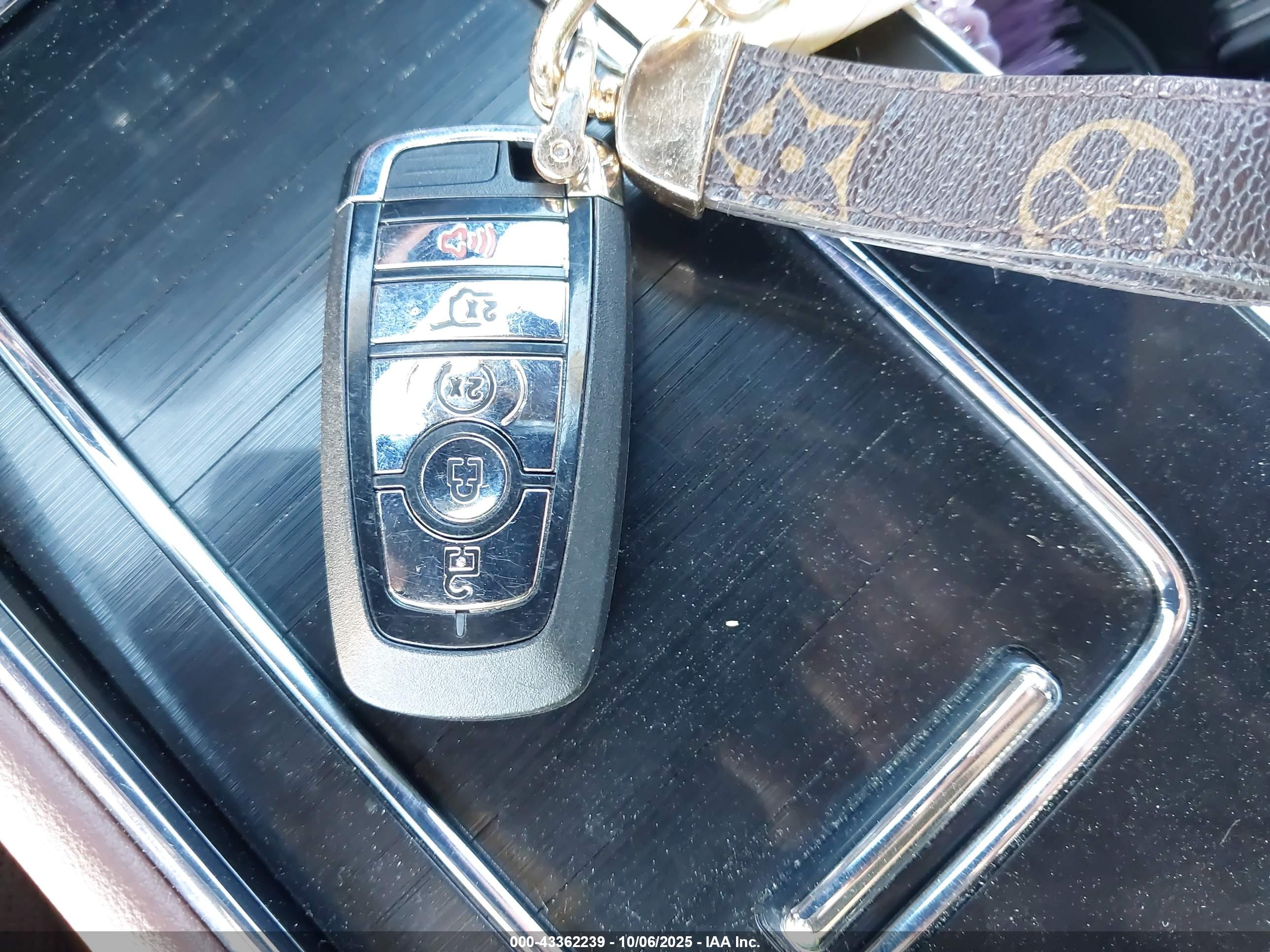 LINCOLN AVIATOR image 11