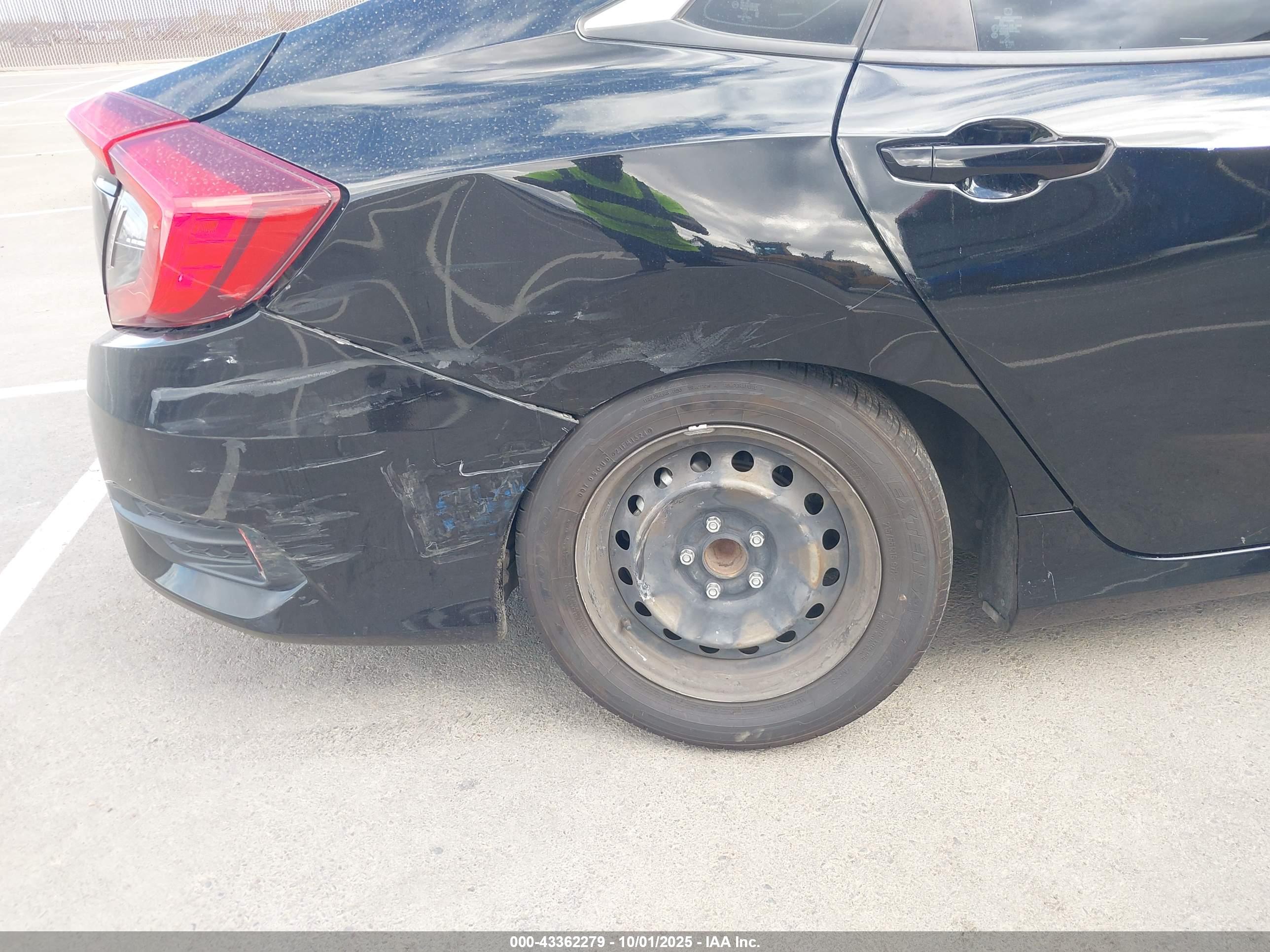 HONDA CIVIC image 6
