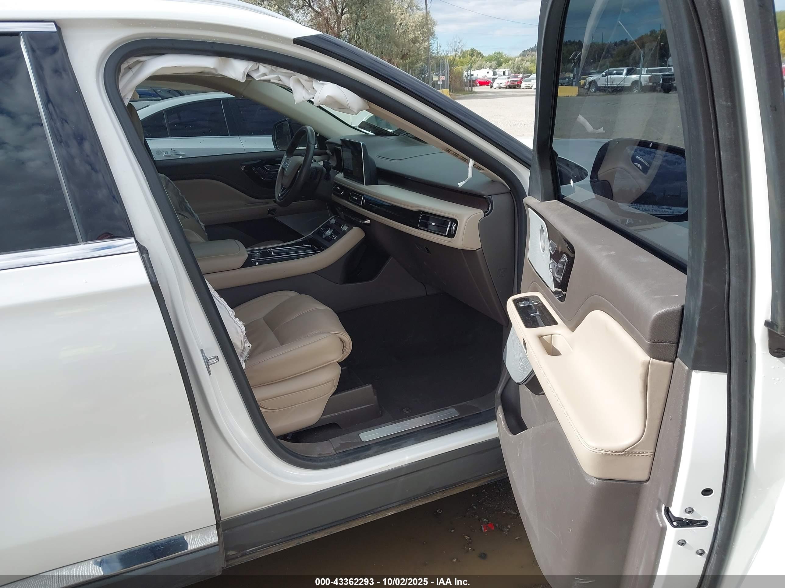 LINCOLN AVIATOR image 5