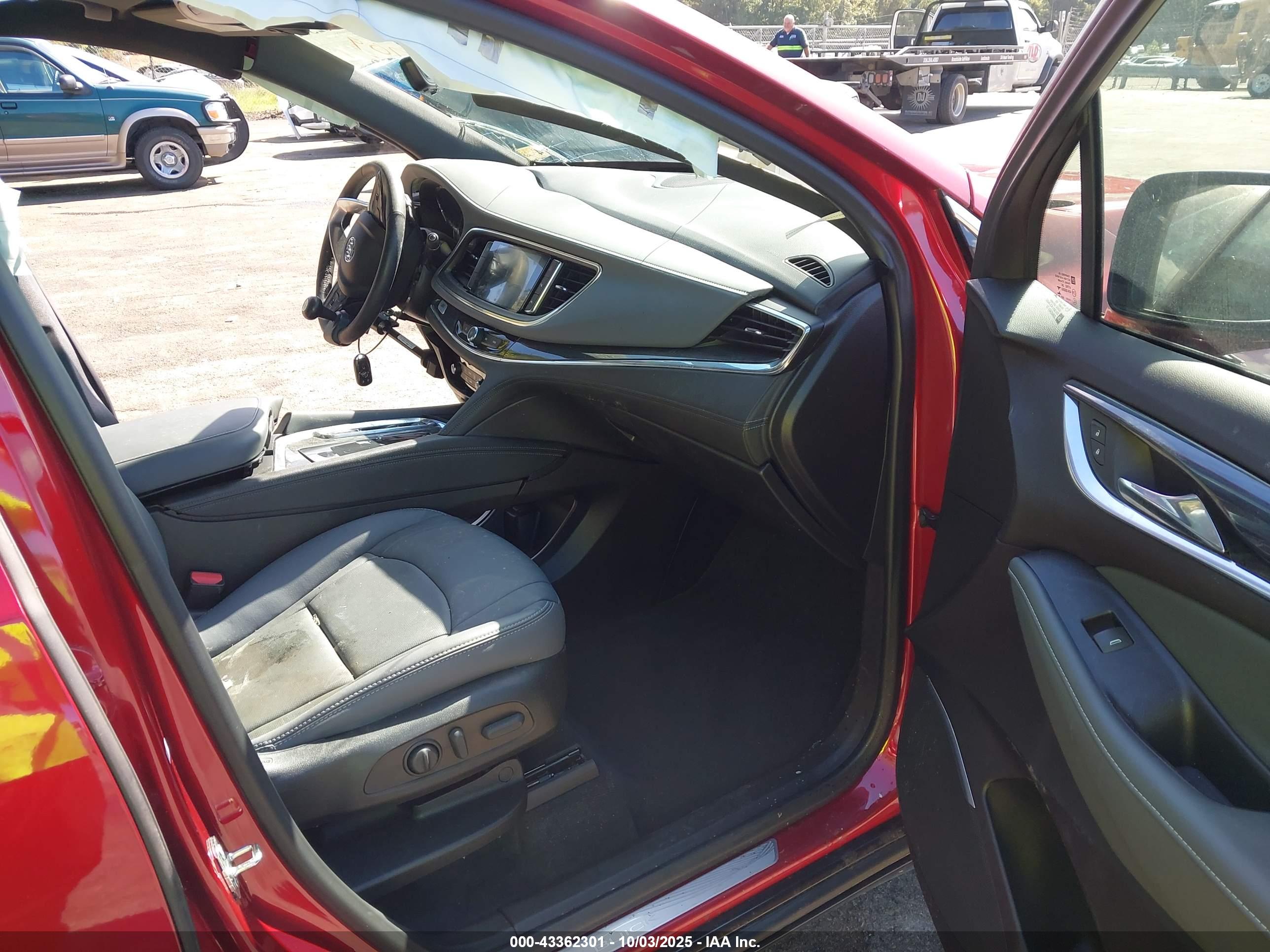 BUICK ENCLAVE image 5