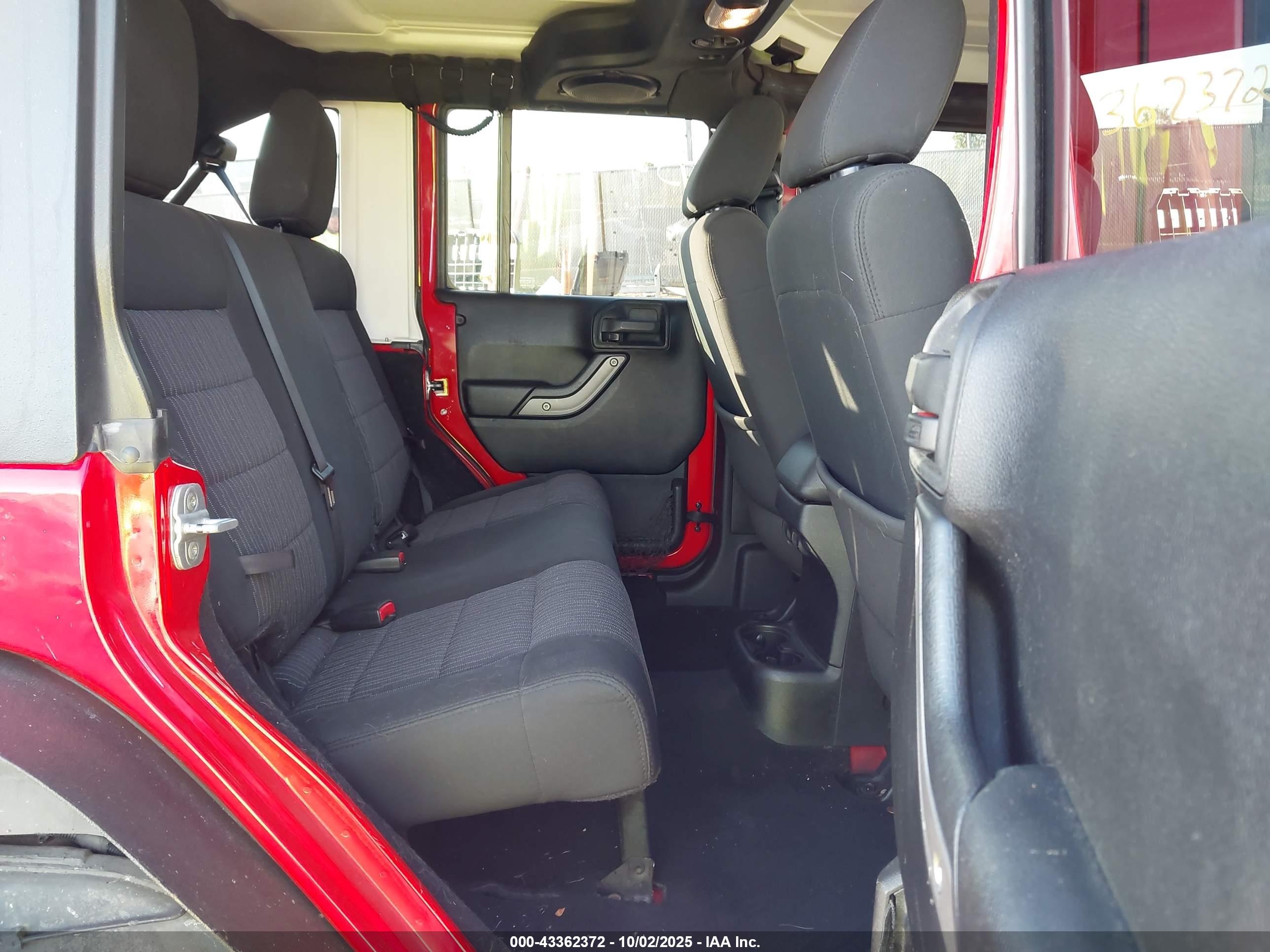 JEEP WRANGLER image 8