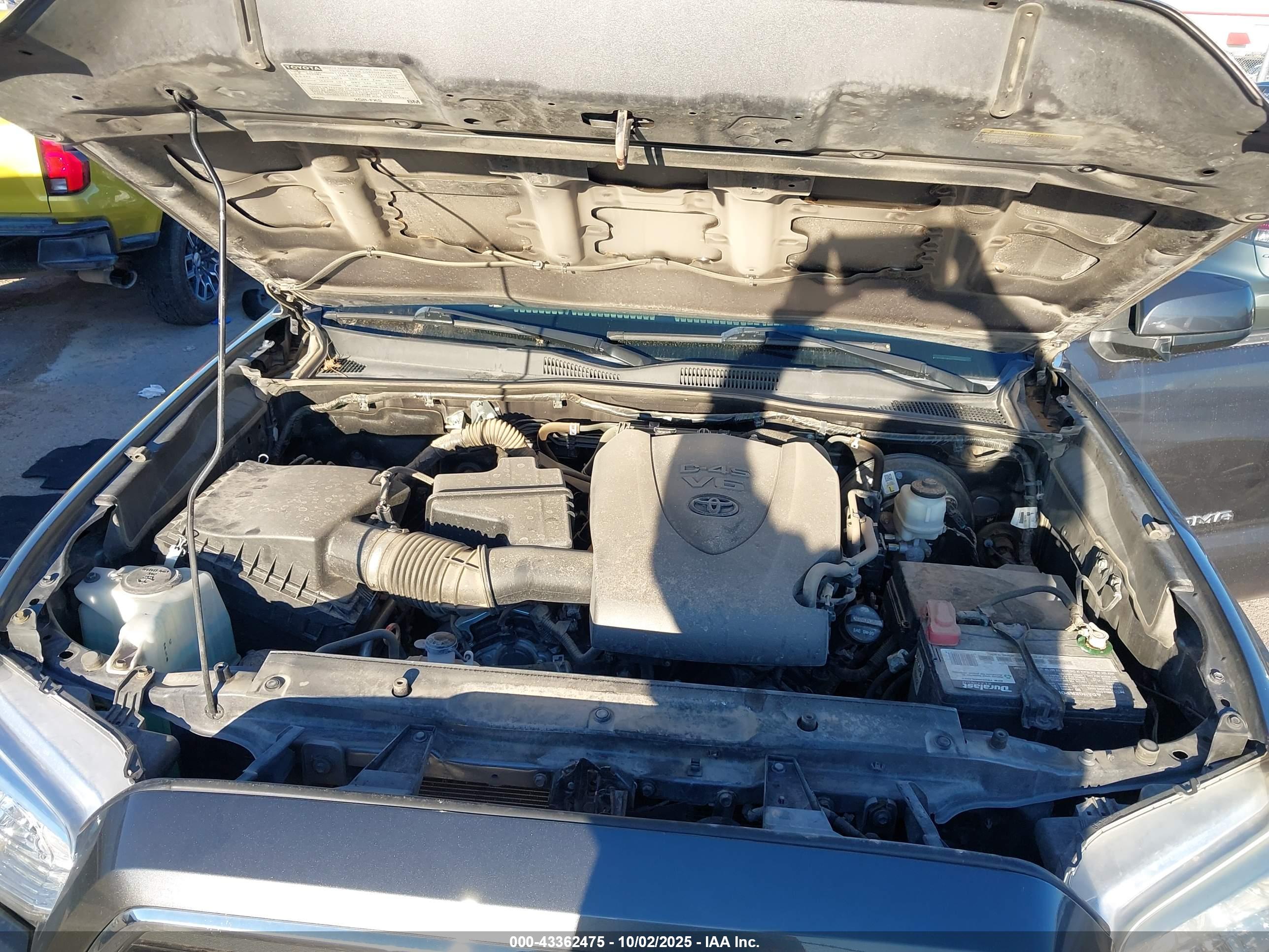 TOYOTA TACOMA image 10