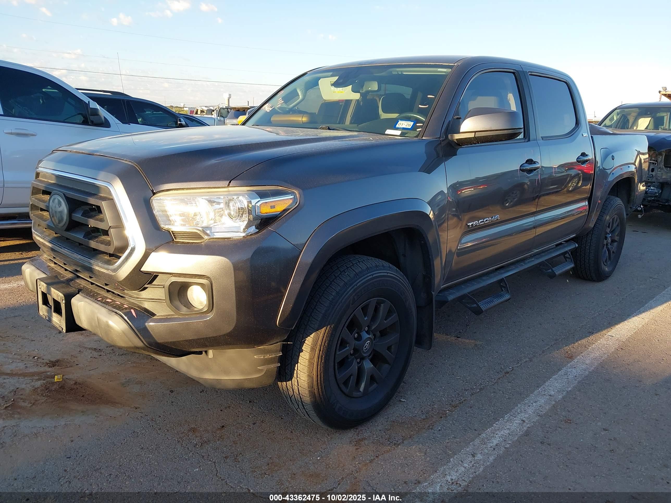 TOYOTA TACOMA image 2