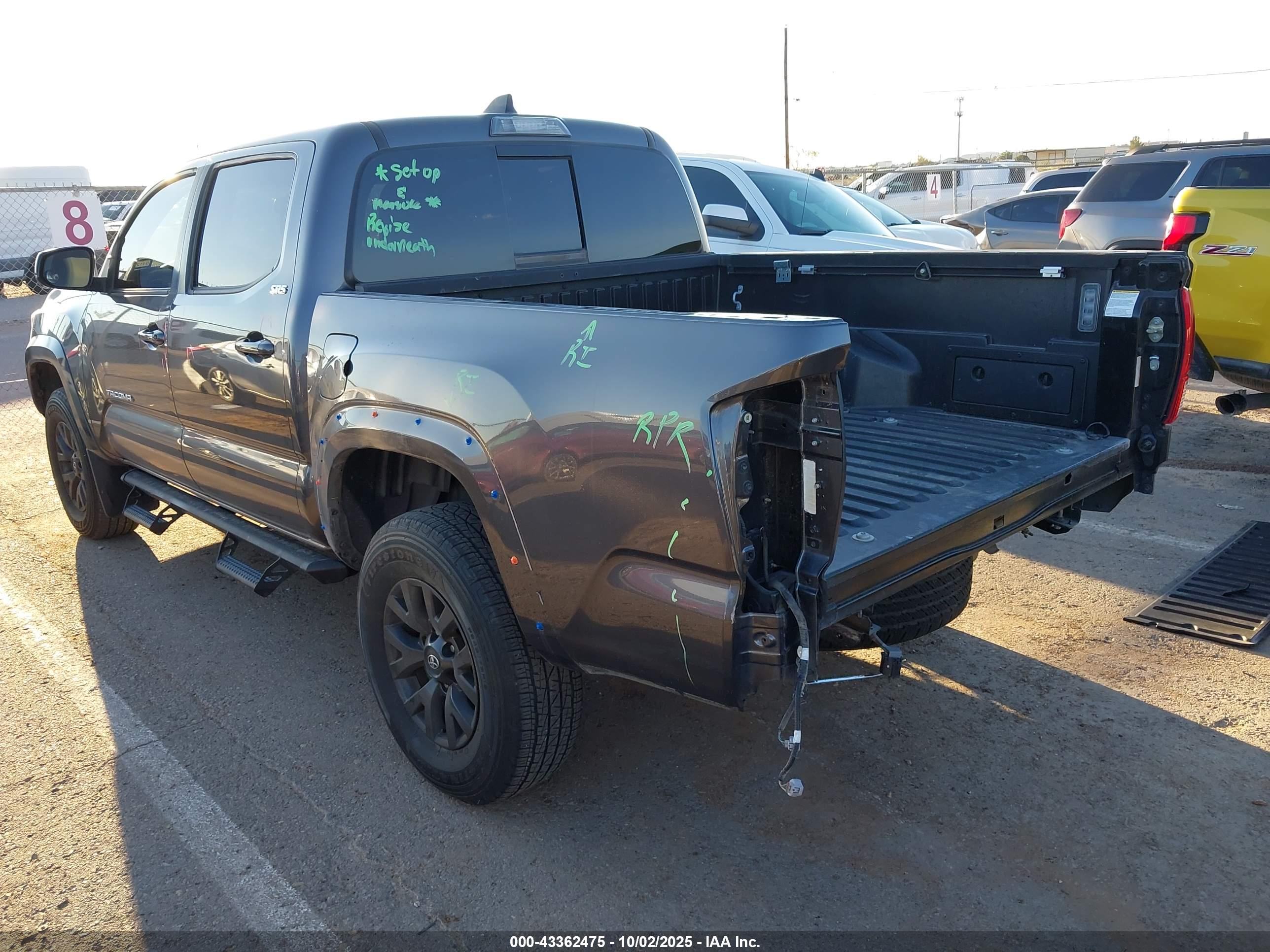 TOYOTA TACOMA image 3