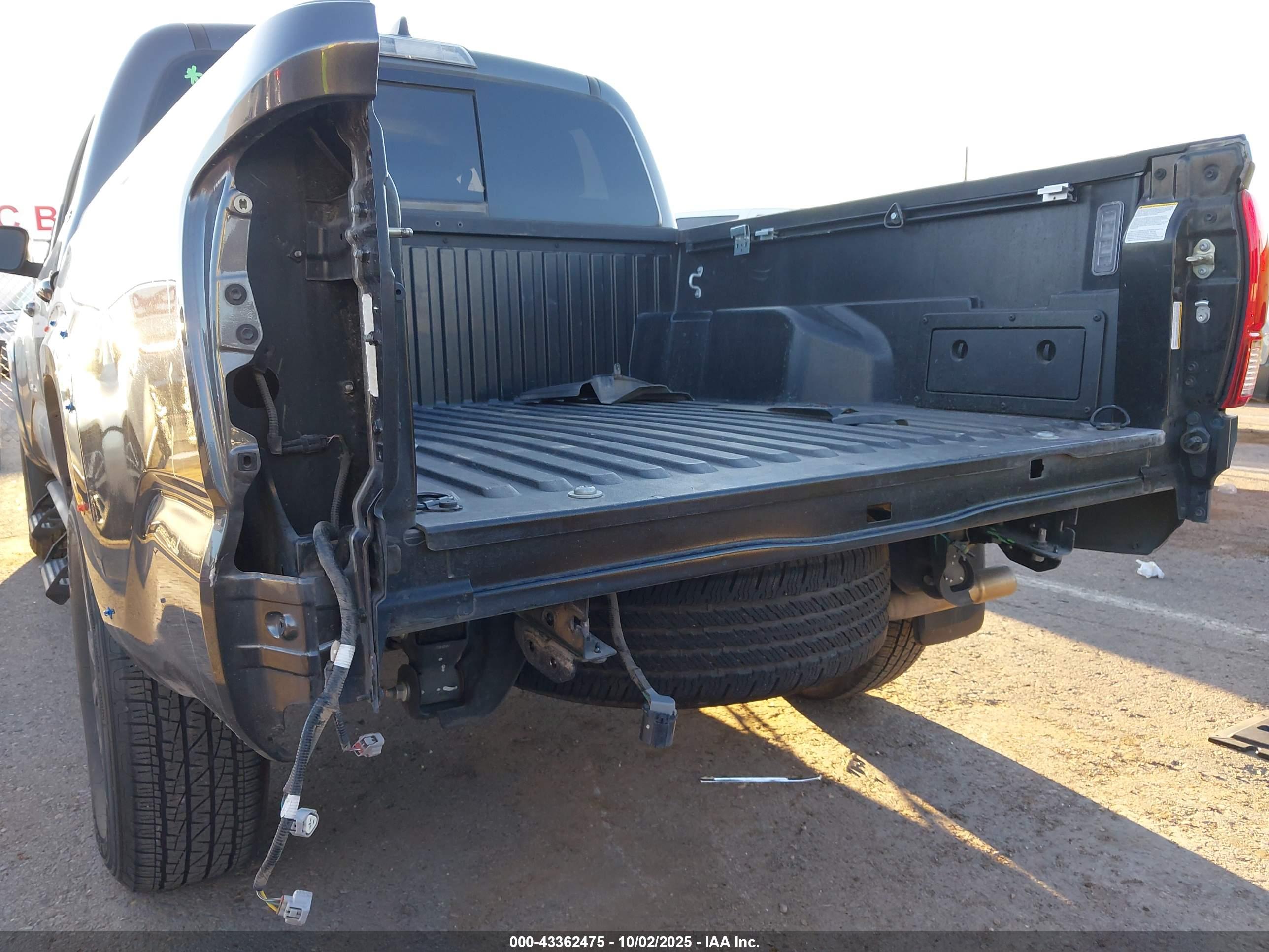 TOYOTA TACOMA image 6