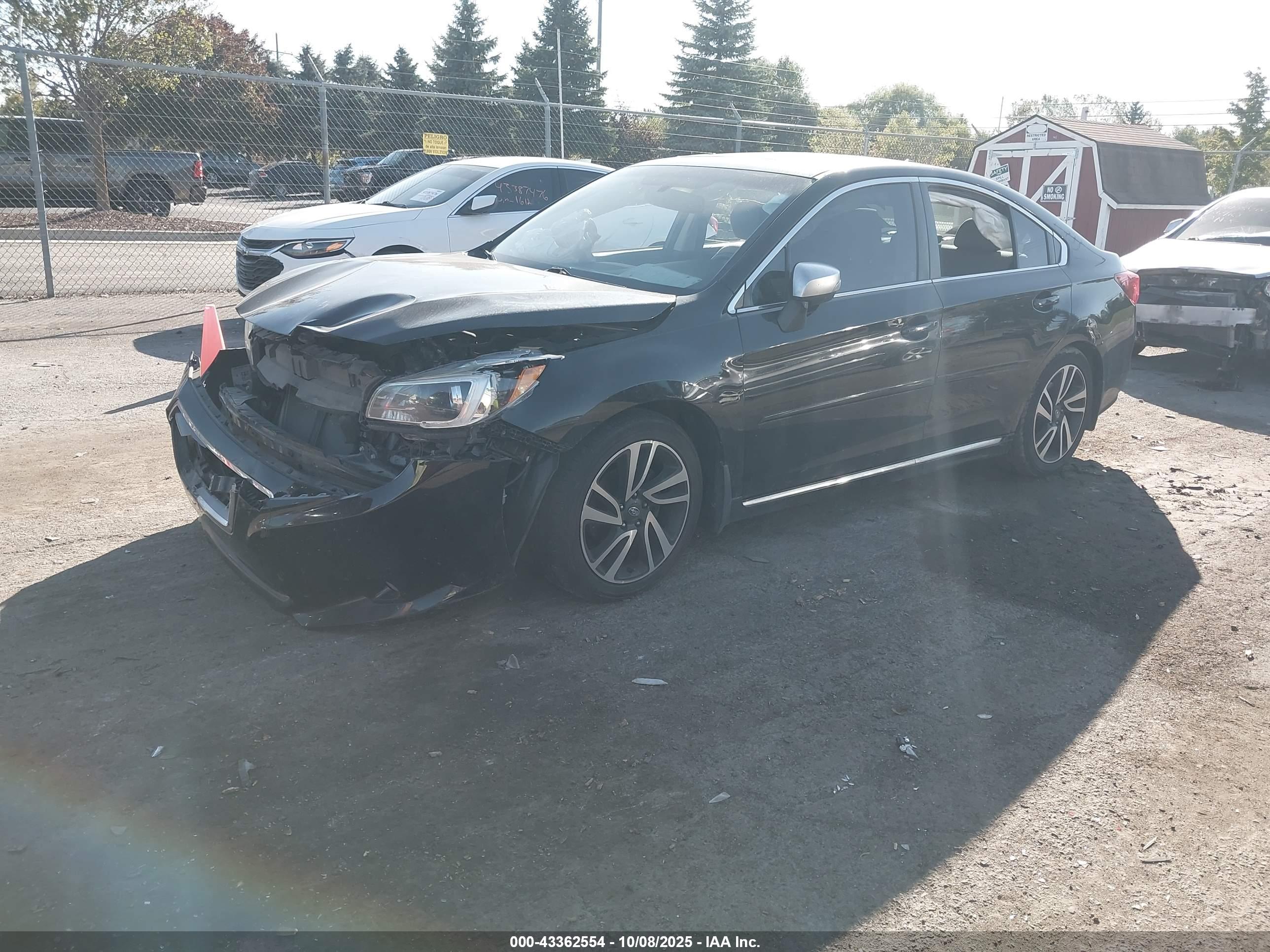 SUBARU LEGACY image 2