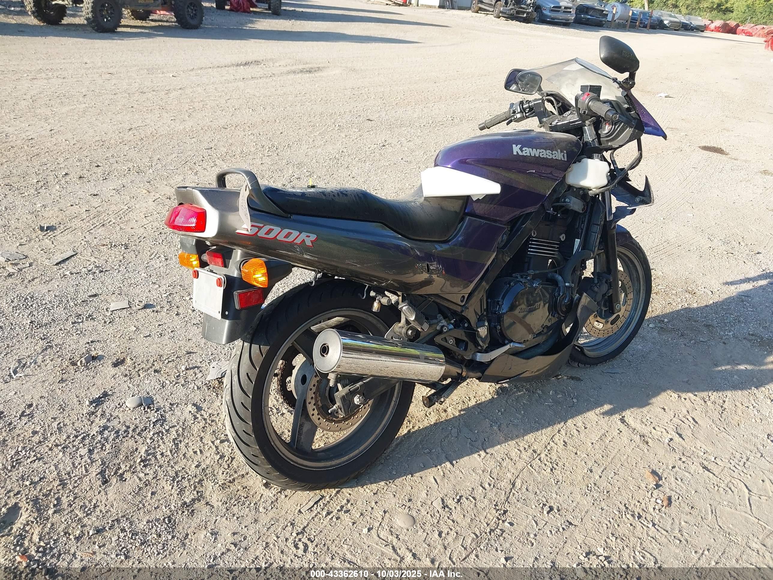 KAWASAKI EX500 image 4