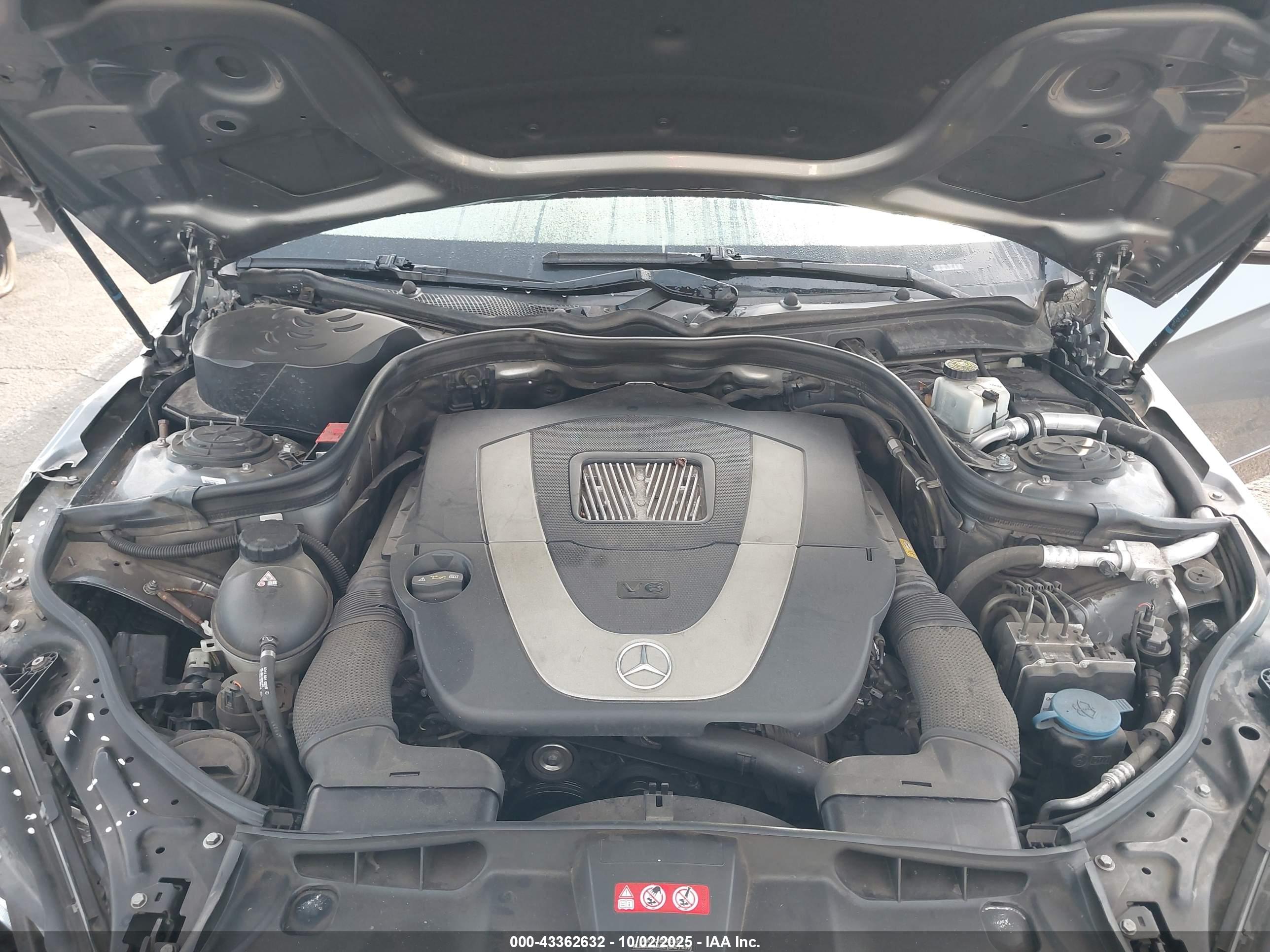 MERCEDES-BENZ E image 10