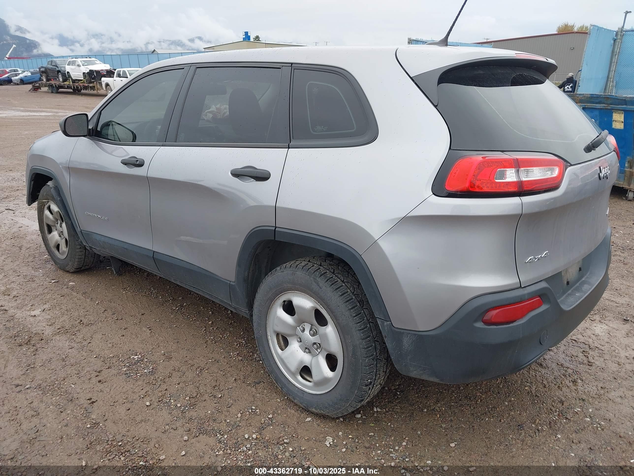 JEEP CHEROKEE image 3