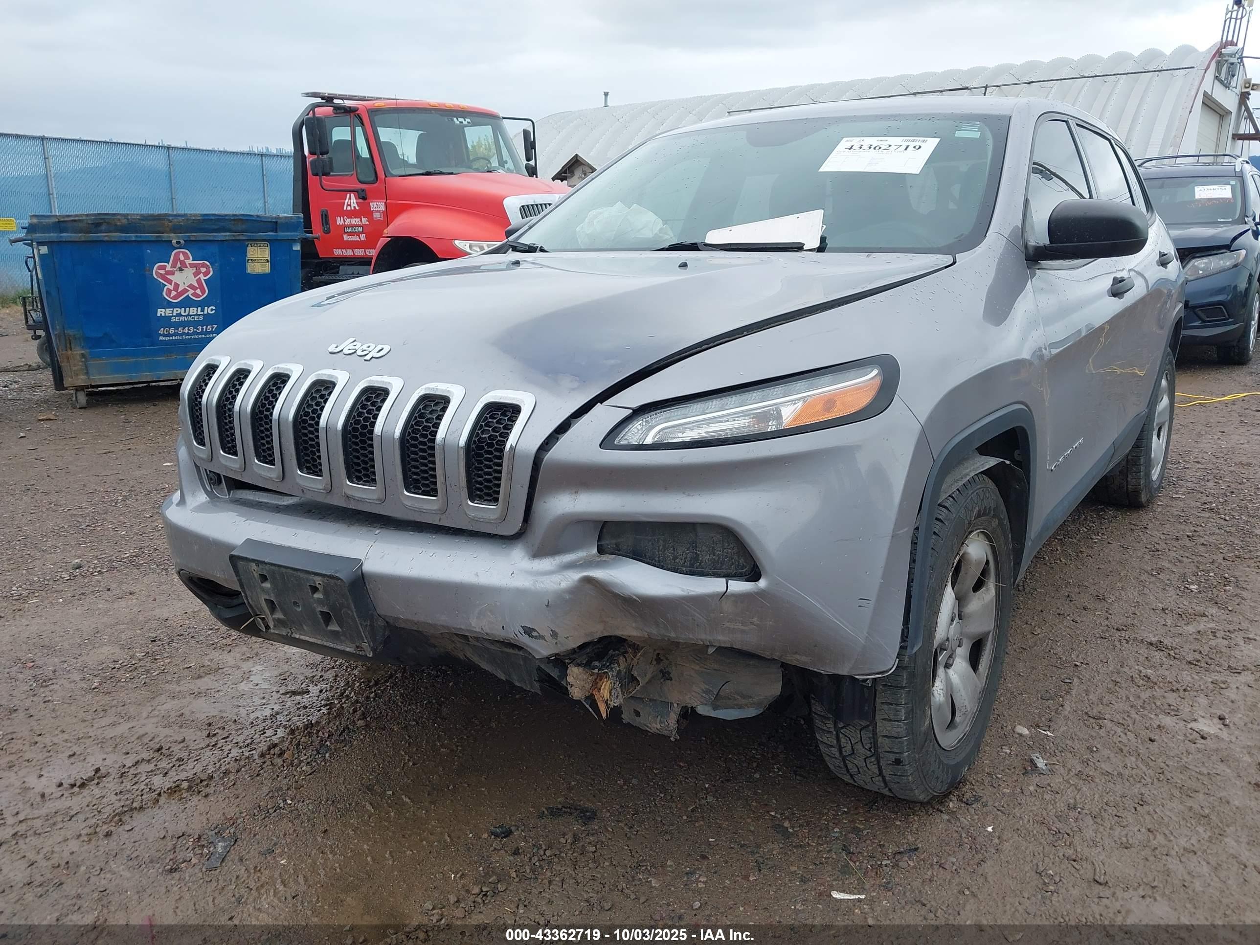 JEEP CHEROKEE image 6