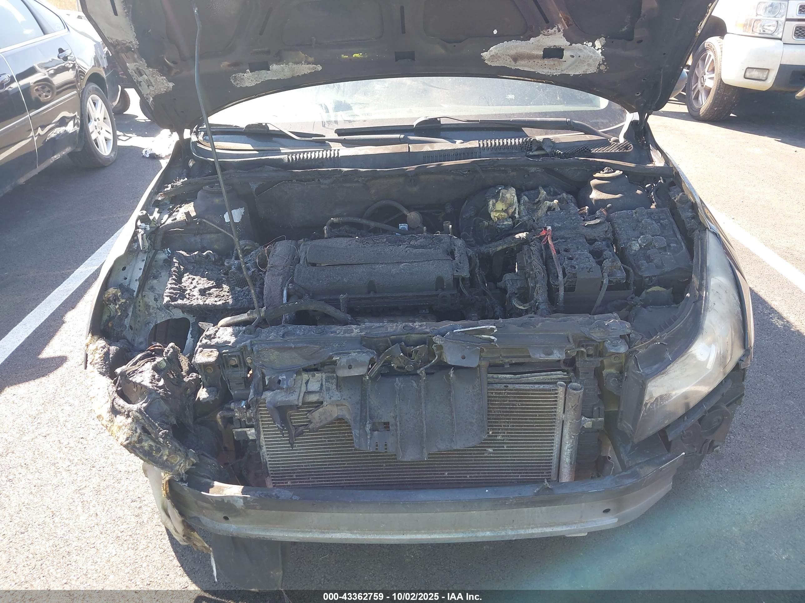 CHEVROLET CRUZE image 10