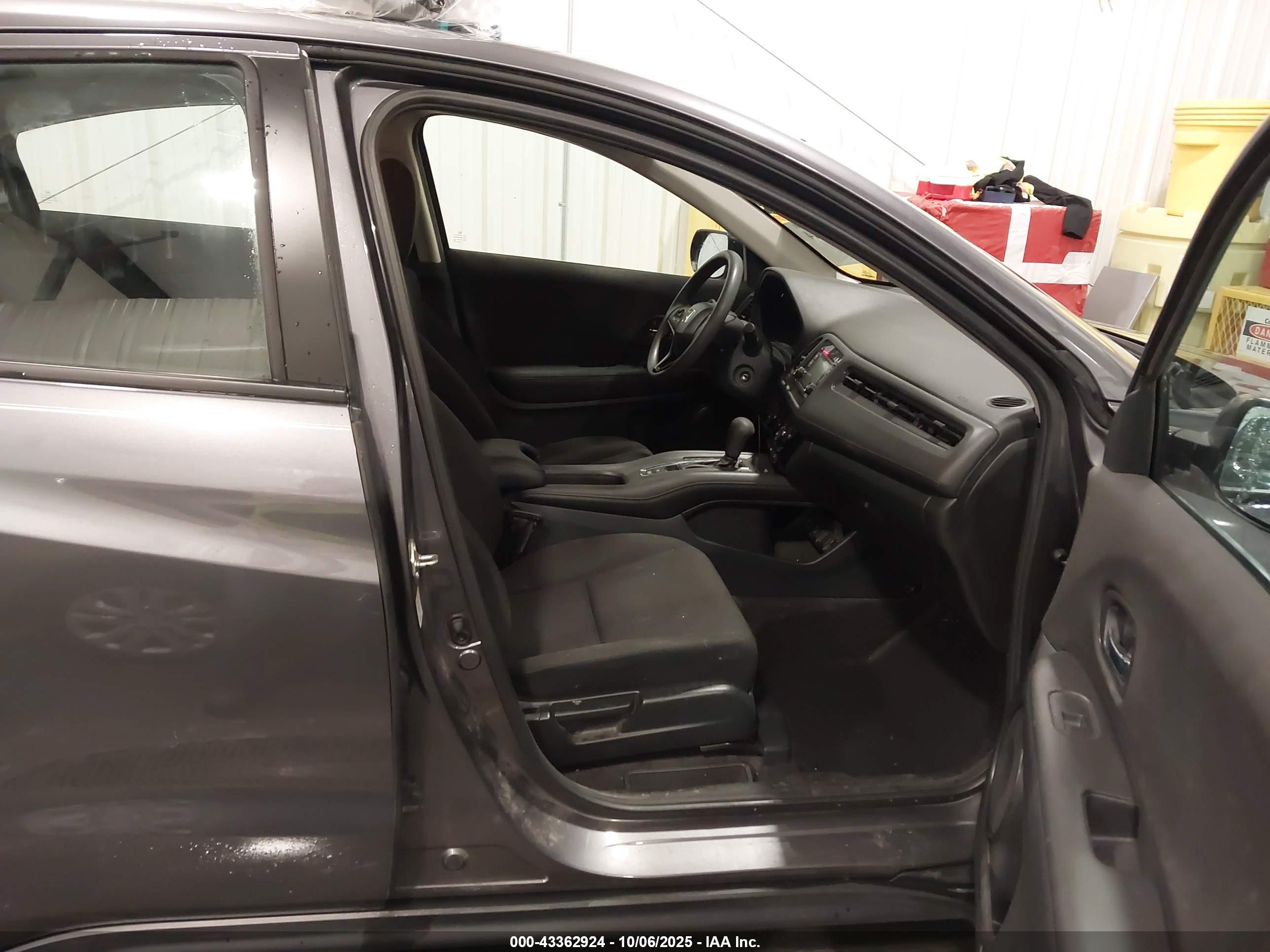HONDA HR-V image 5