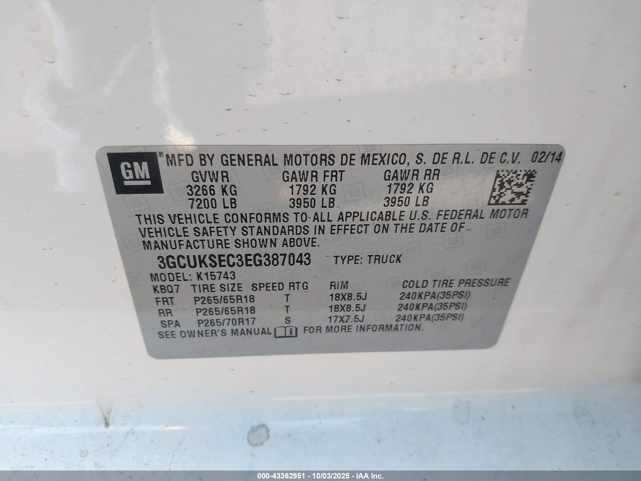 CHEVROLET SILVERADO image 9