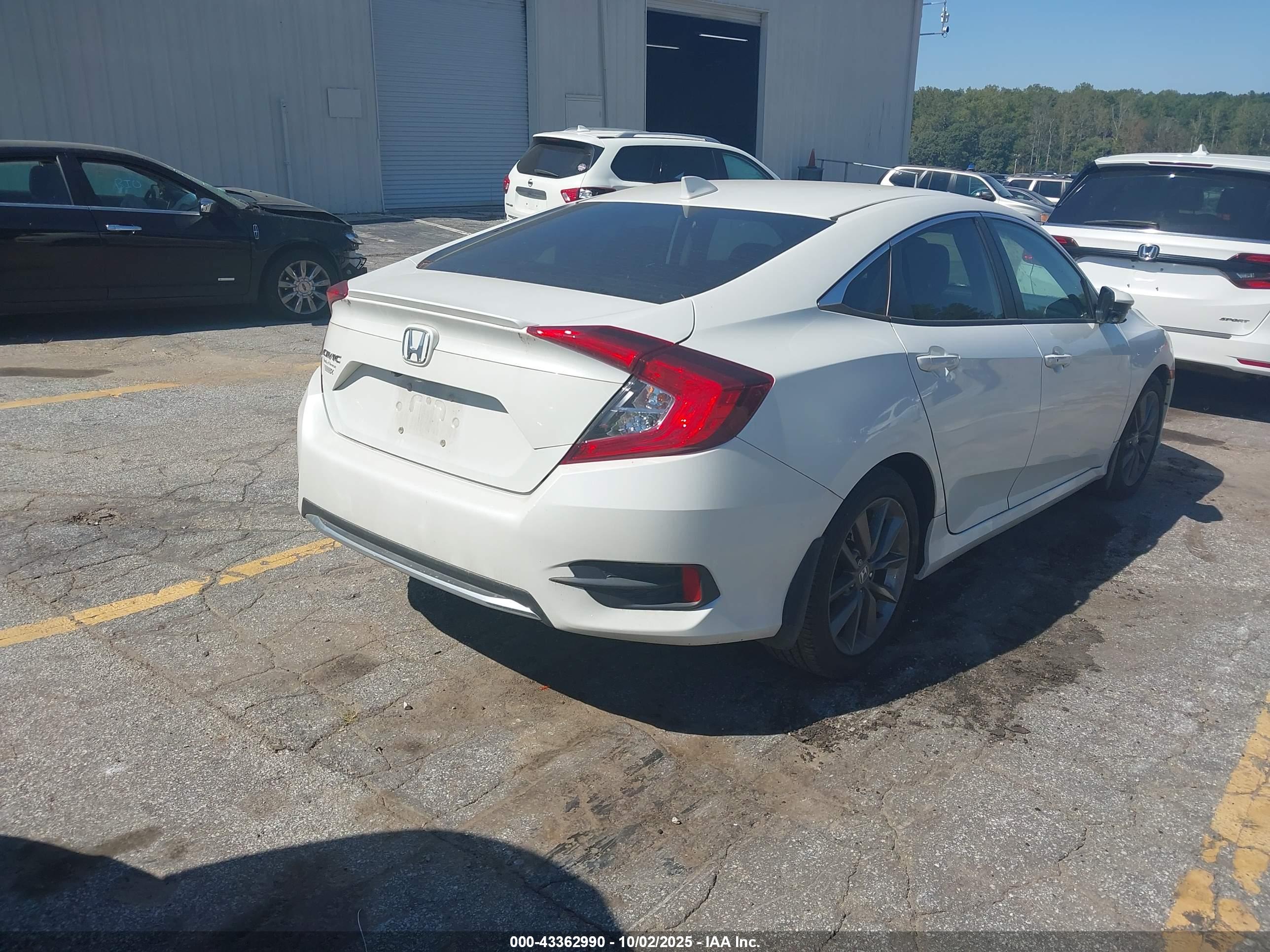 HONDA CIVIC image 4