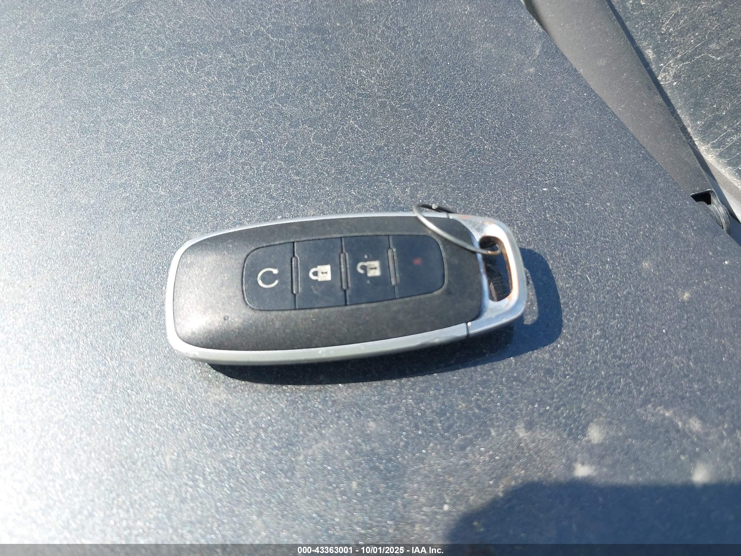 NISSAN KICKS image 11
