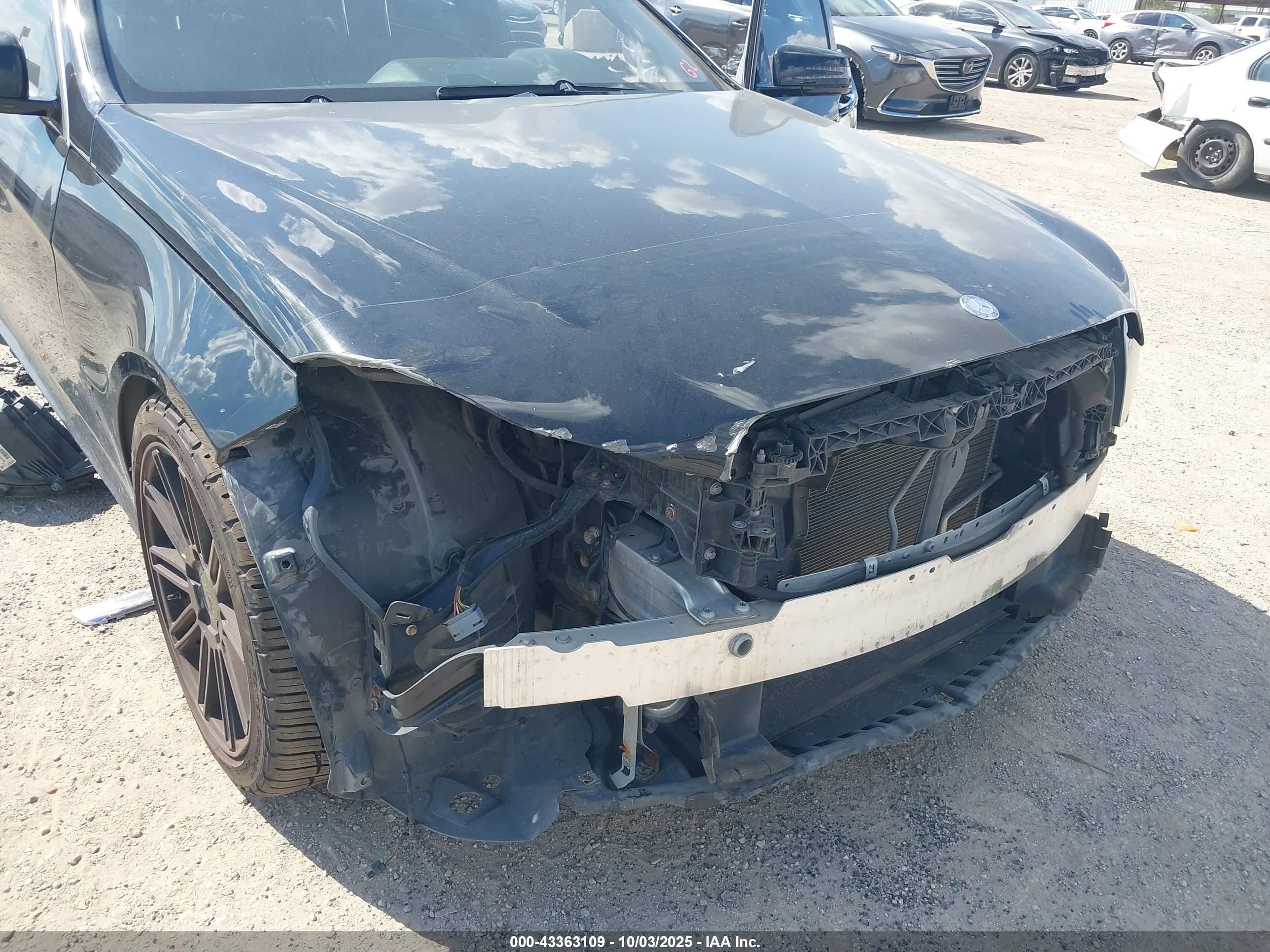 MERCEDES-BENZ E image 6