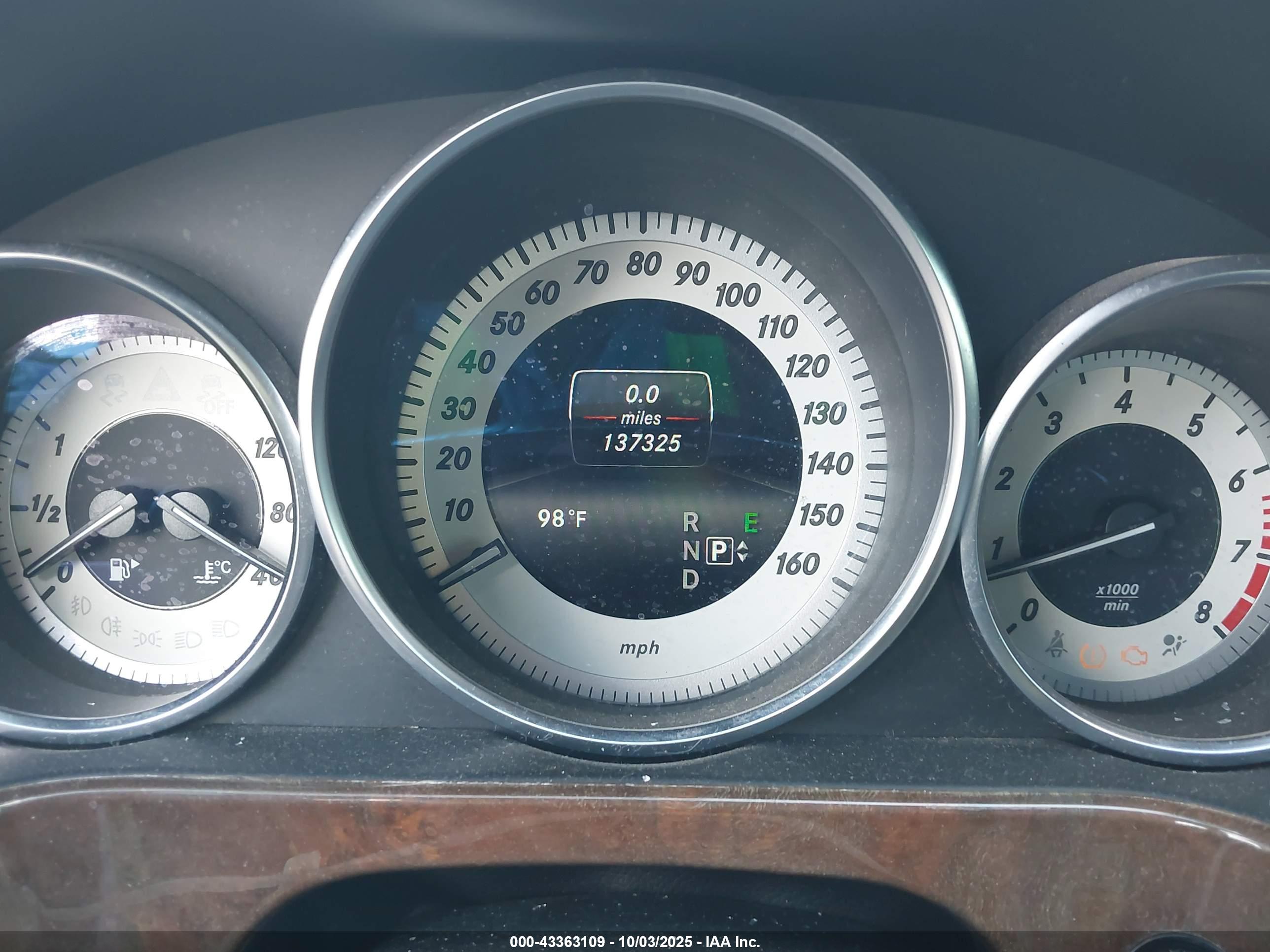 MERCEDES-BENZ E image 7