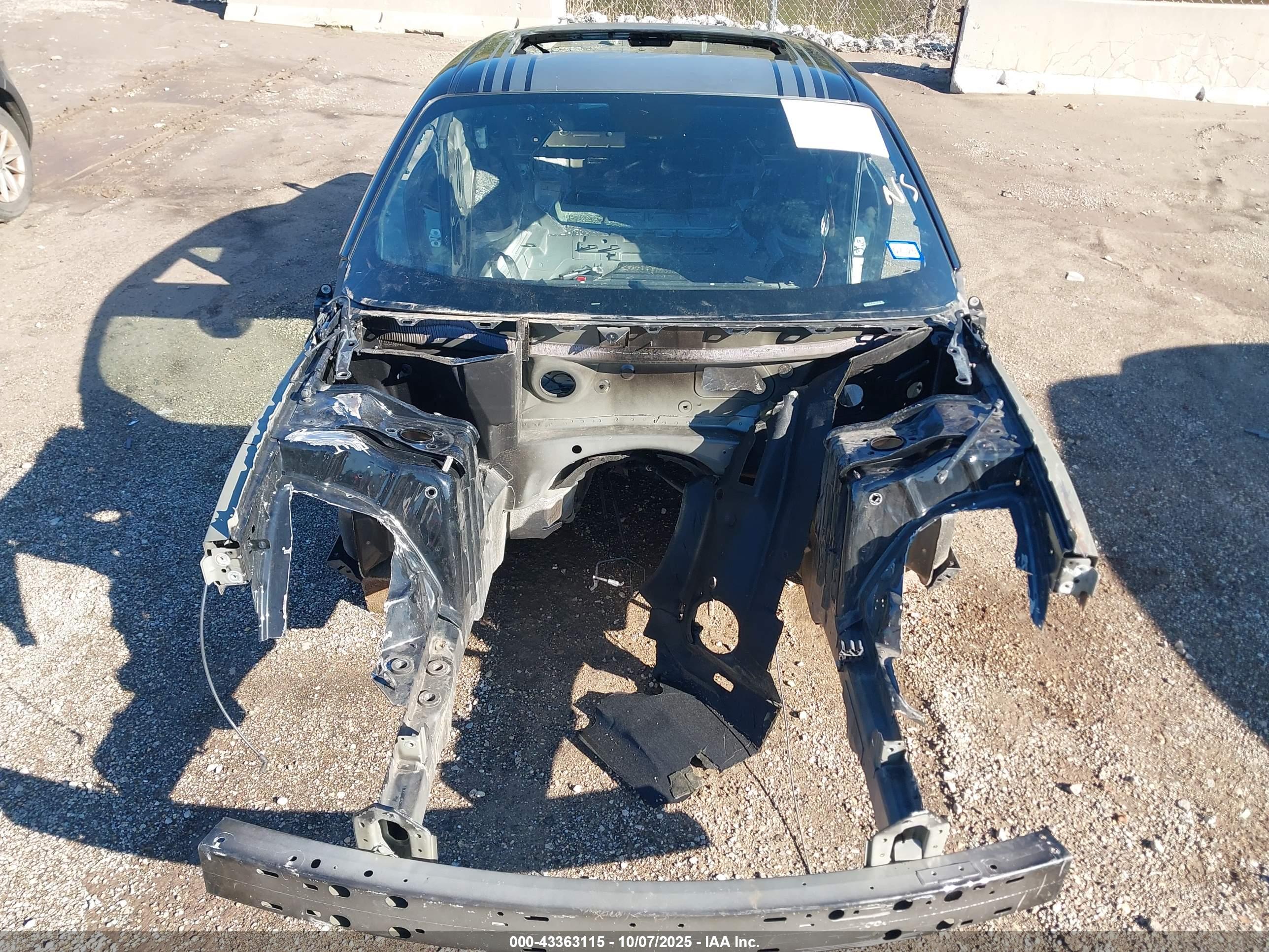 DODGE CHALLENGER image 6