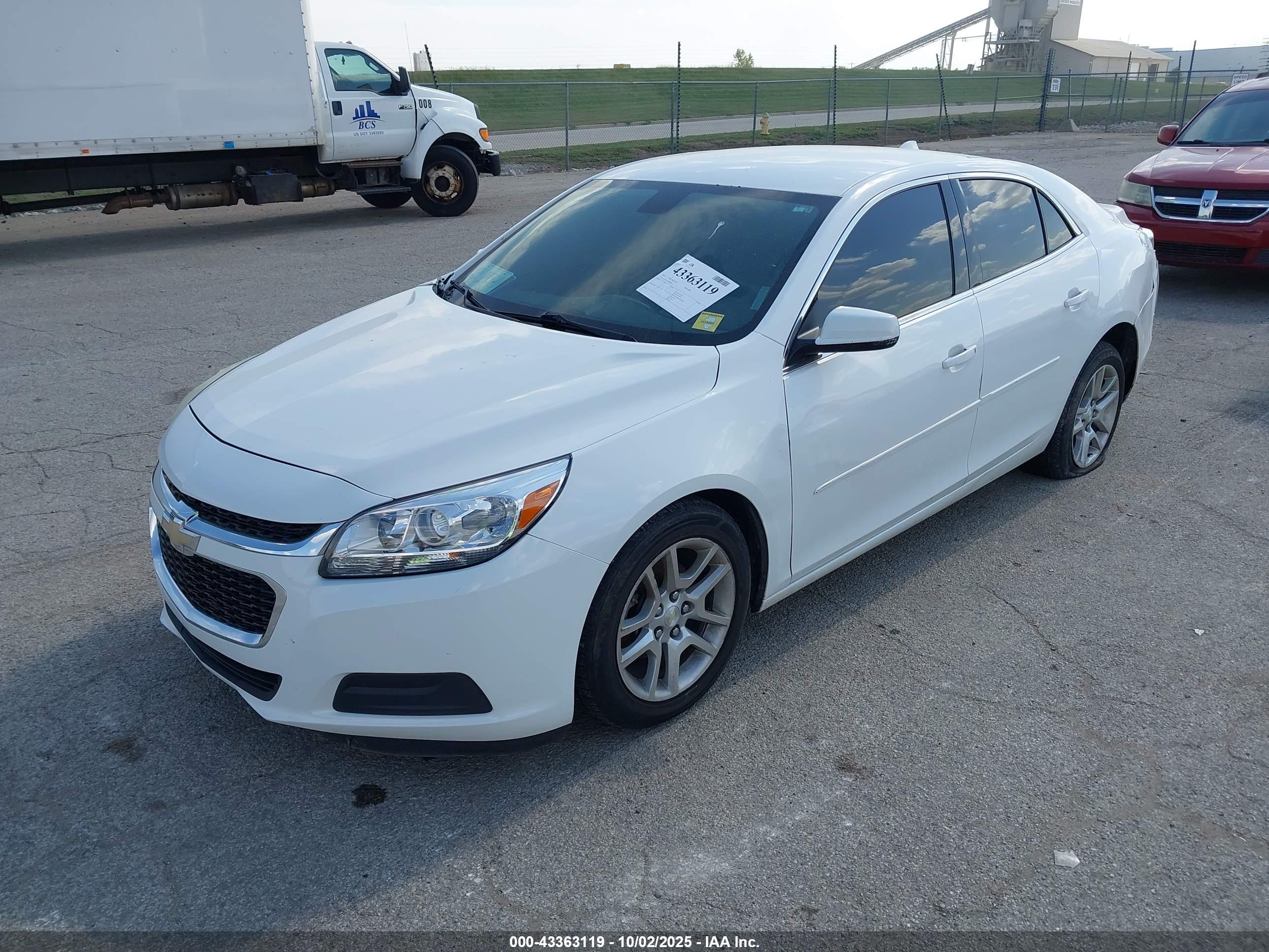 CHEVROLET MALIBU image 2