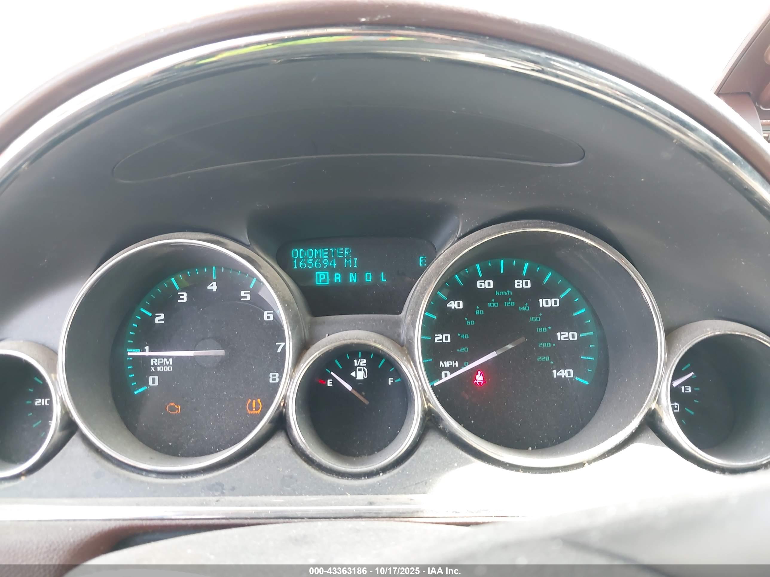 BUICK ENCLAVE image 7