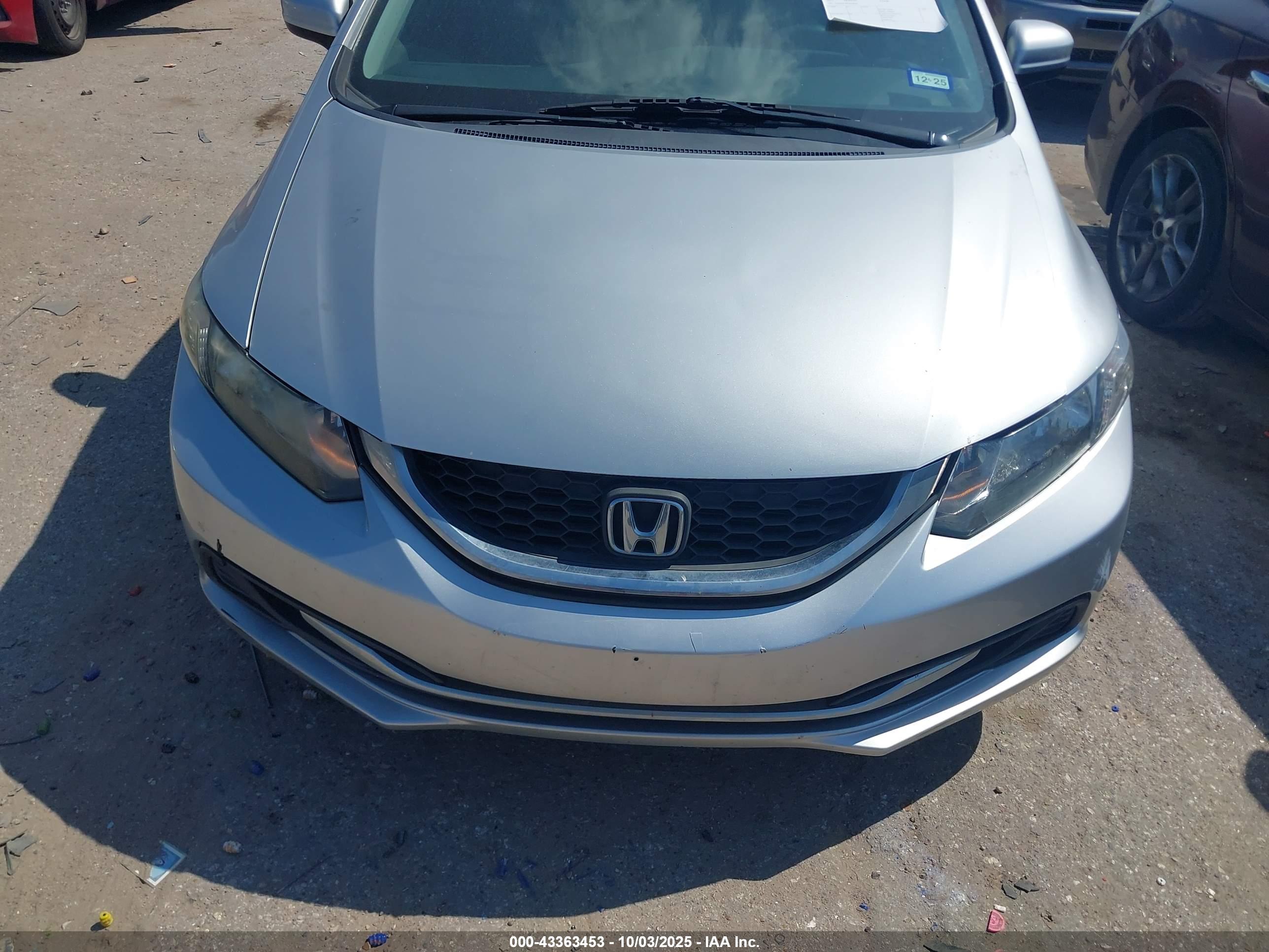 HONDA CIVIC image 6