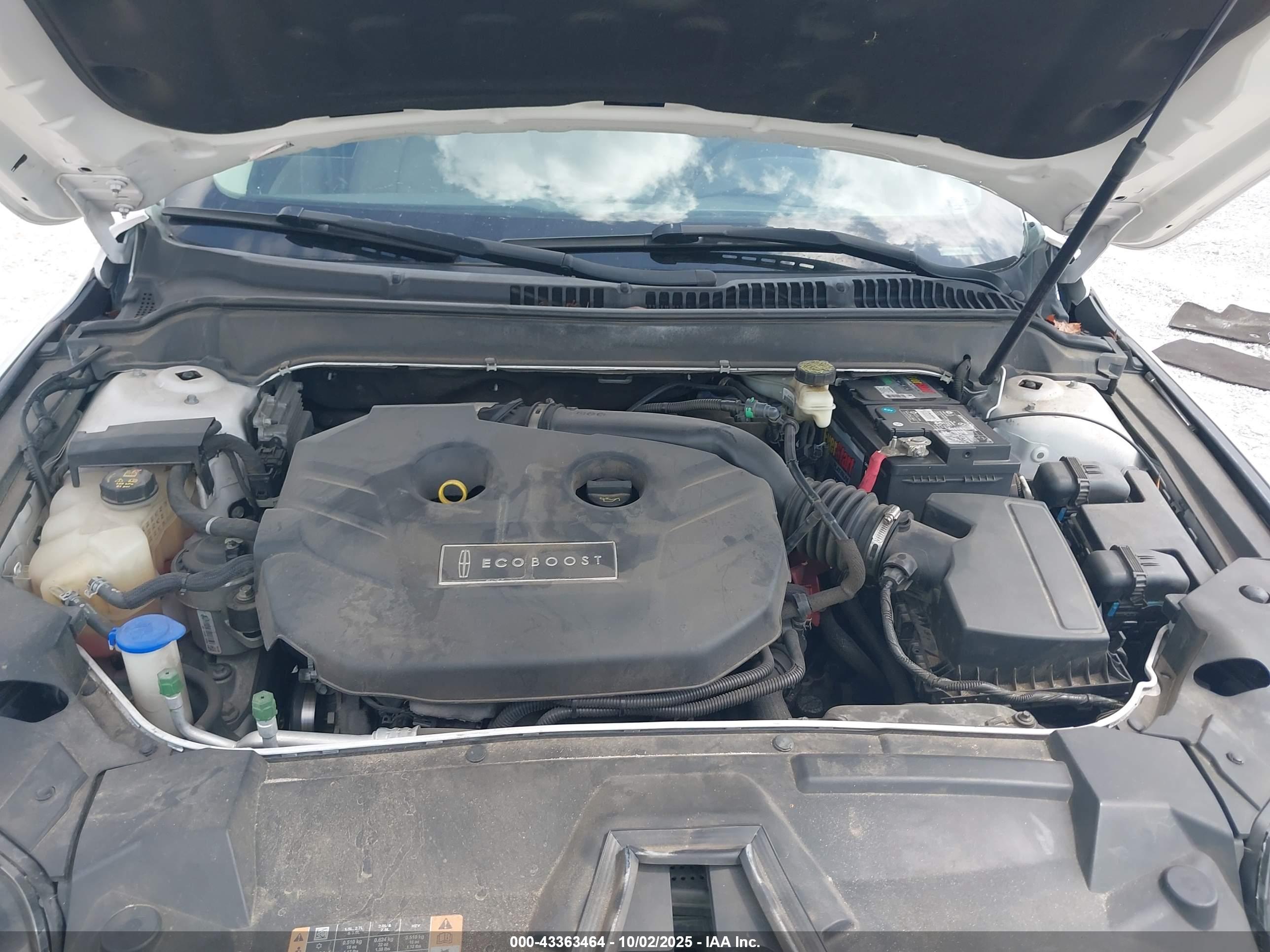 LINCOLN MKZ image 10